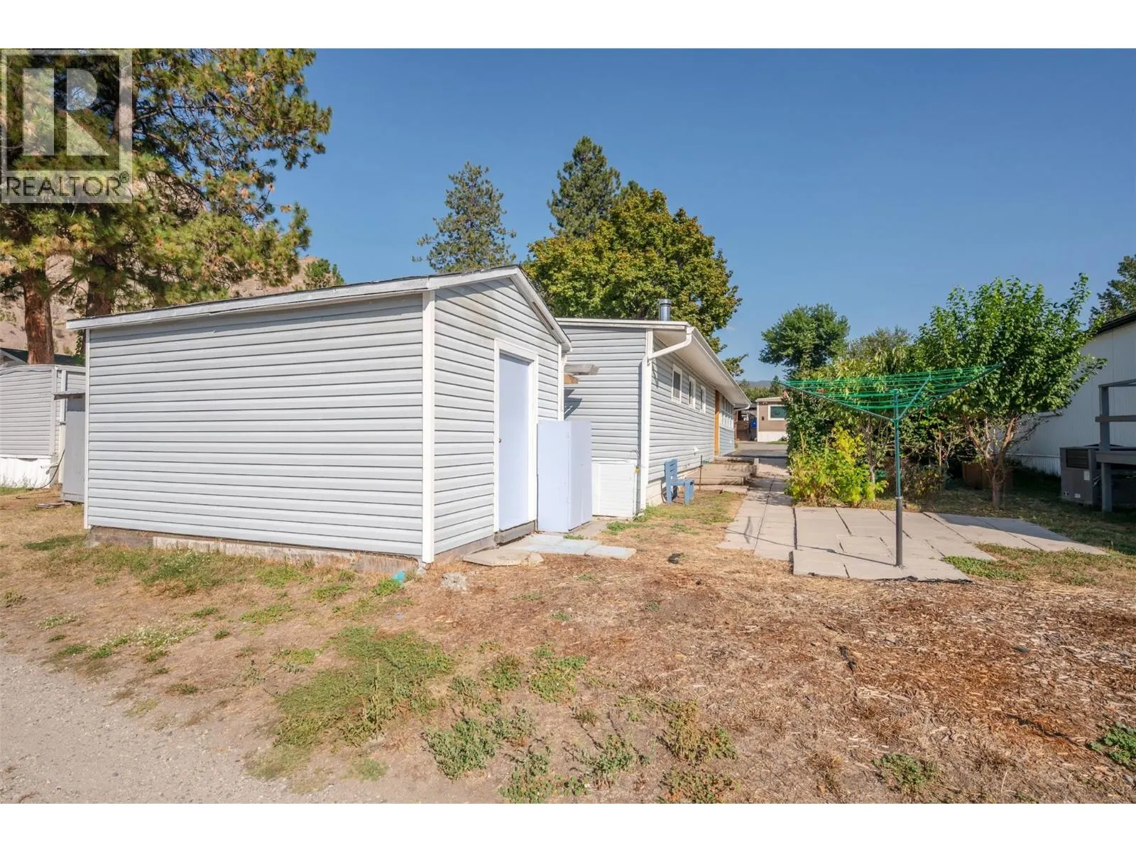 4505 McLean Creek Road Unit# E8