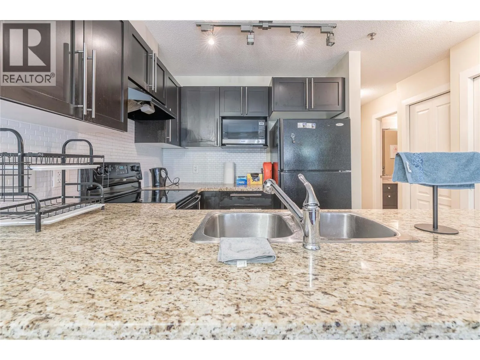 1089 Sunset Drive Unit# 218