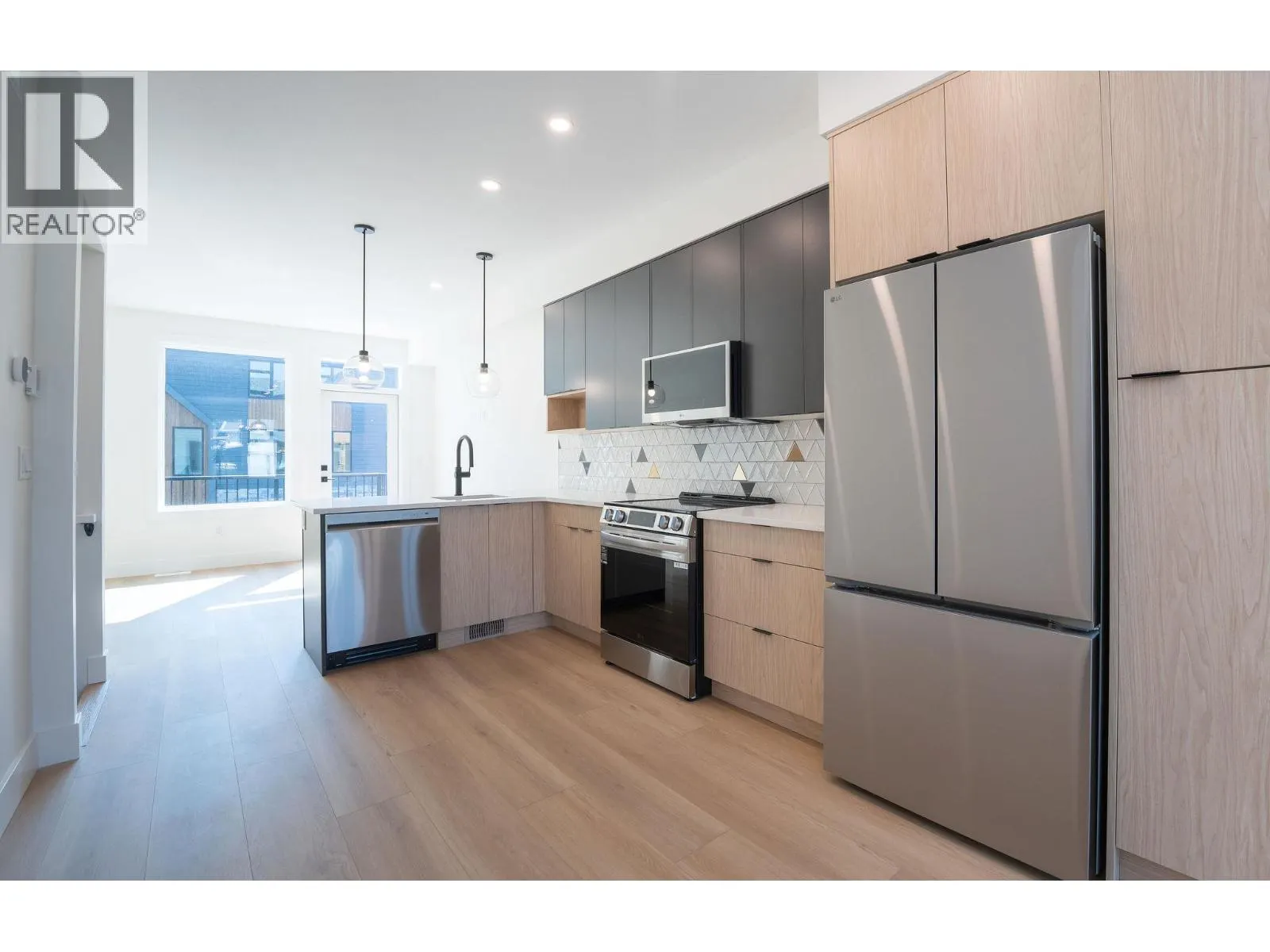 416 Humbert Street Unit# 5