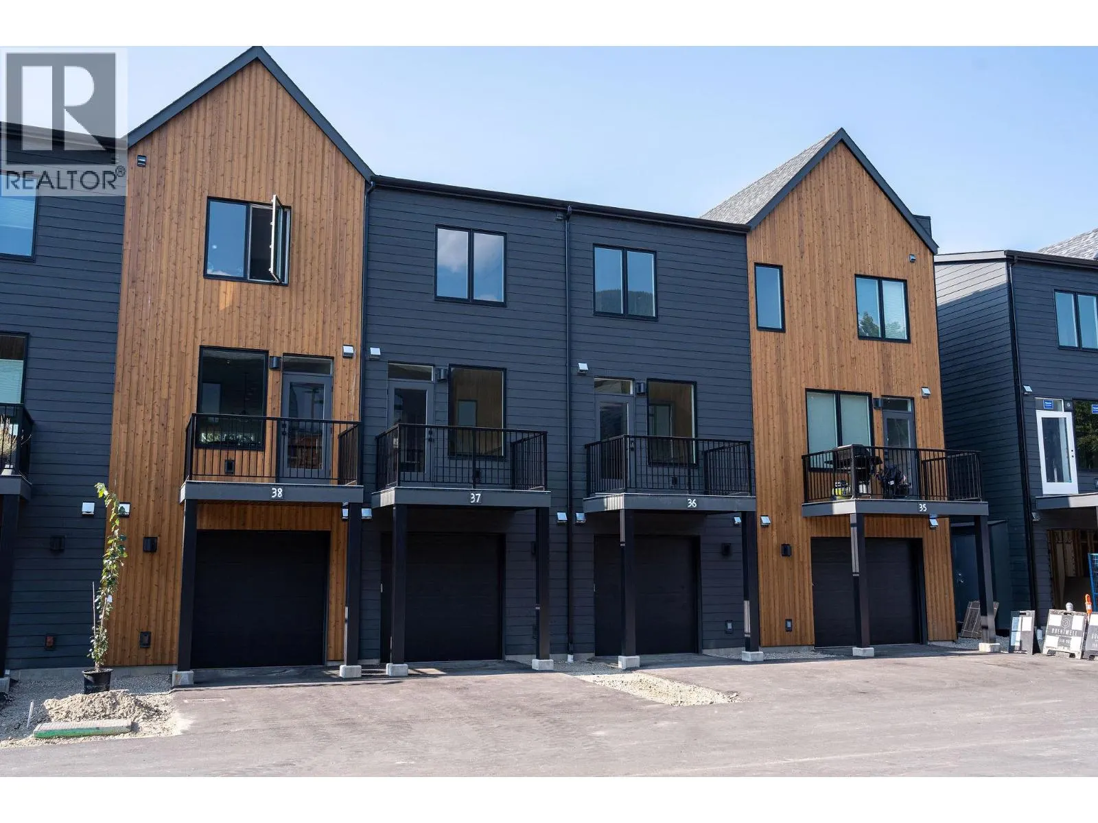 416 Humbert Street Unit# 5
