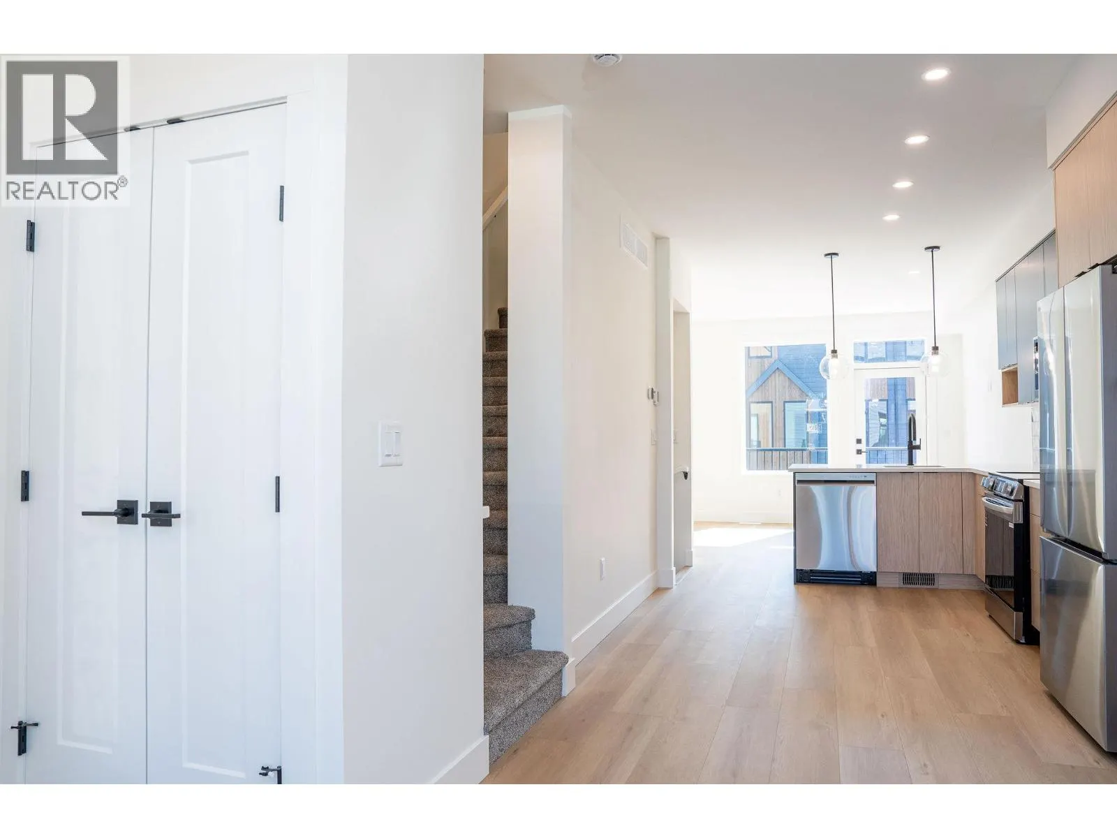 416 Humbert Street Unit# 5