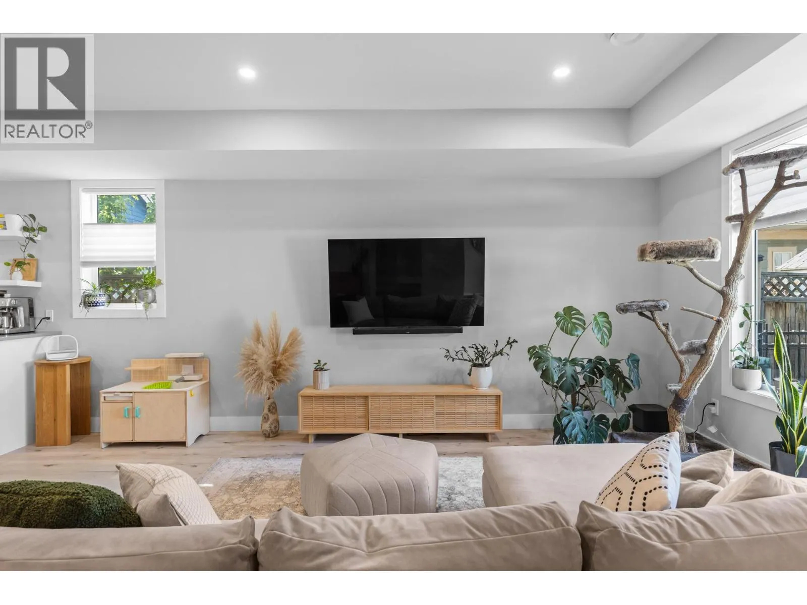 796 Cawston Avenue Unit# 3