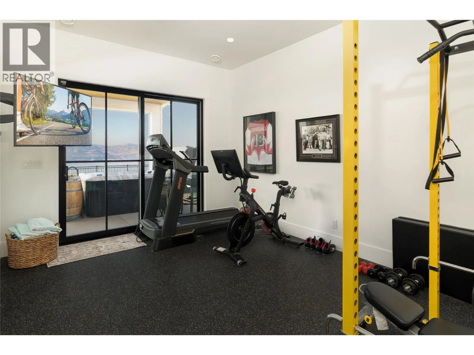 5635 UPPER MISSION Court