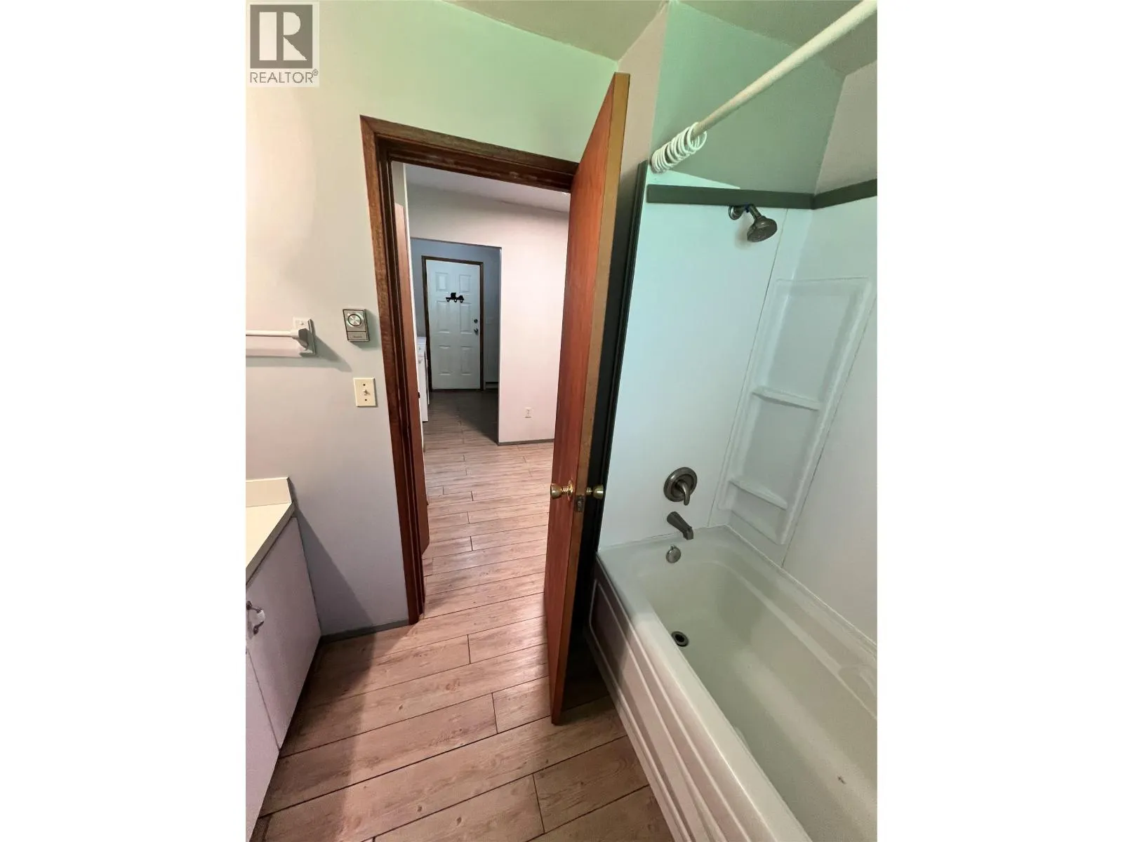 44 Hollingsworth Road