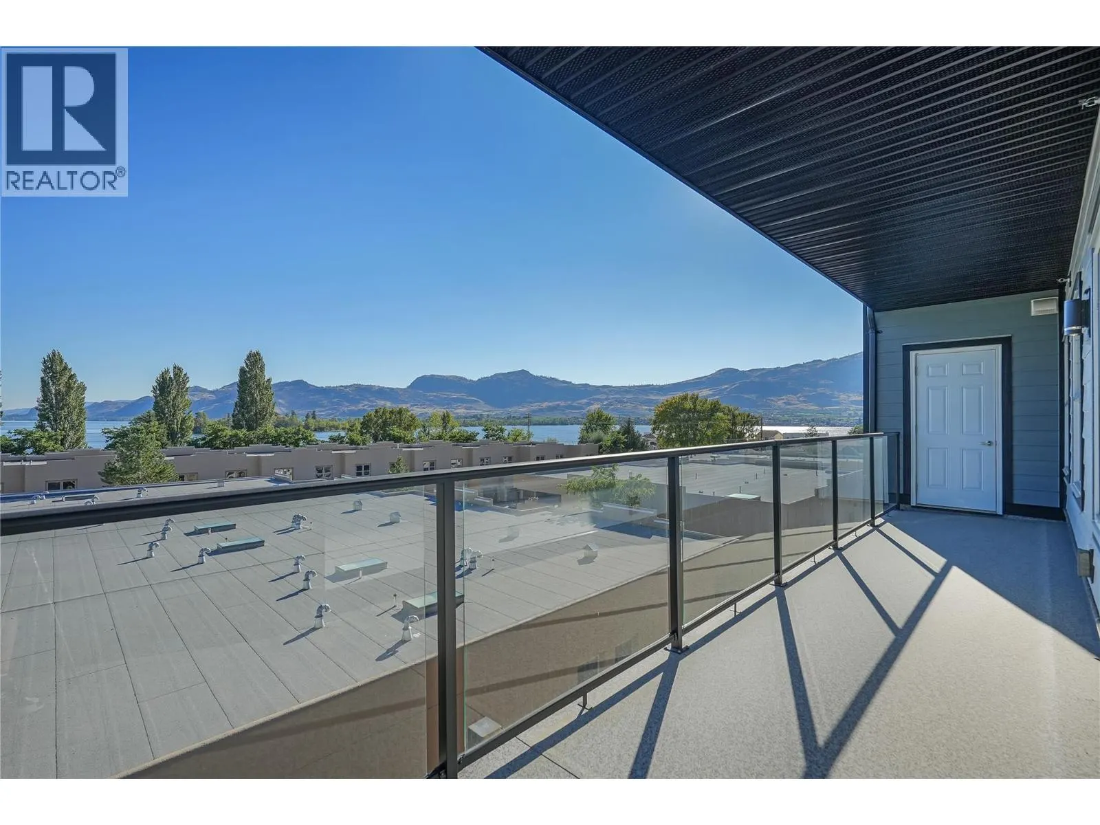 5620 51st Street Unit# 404