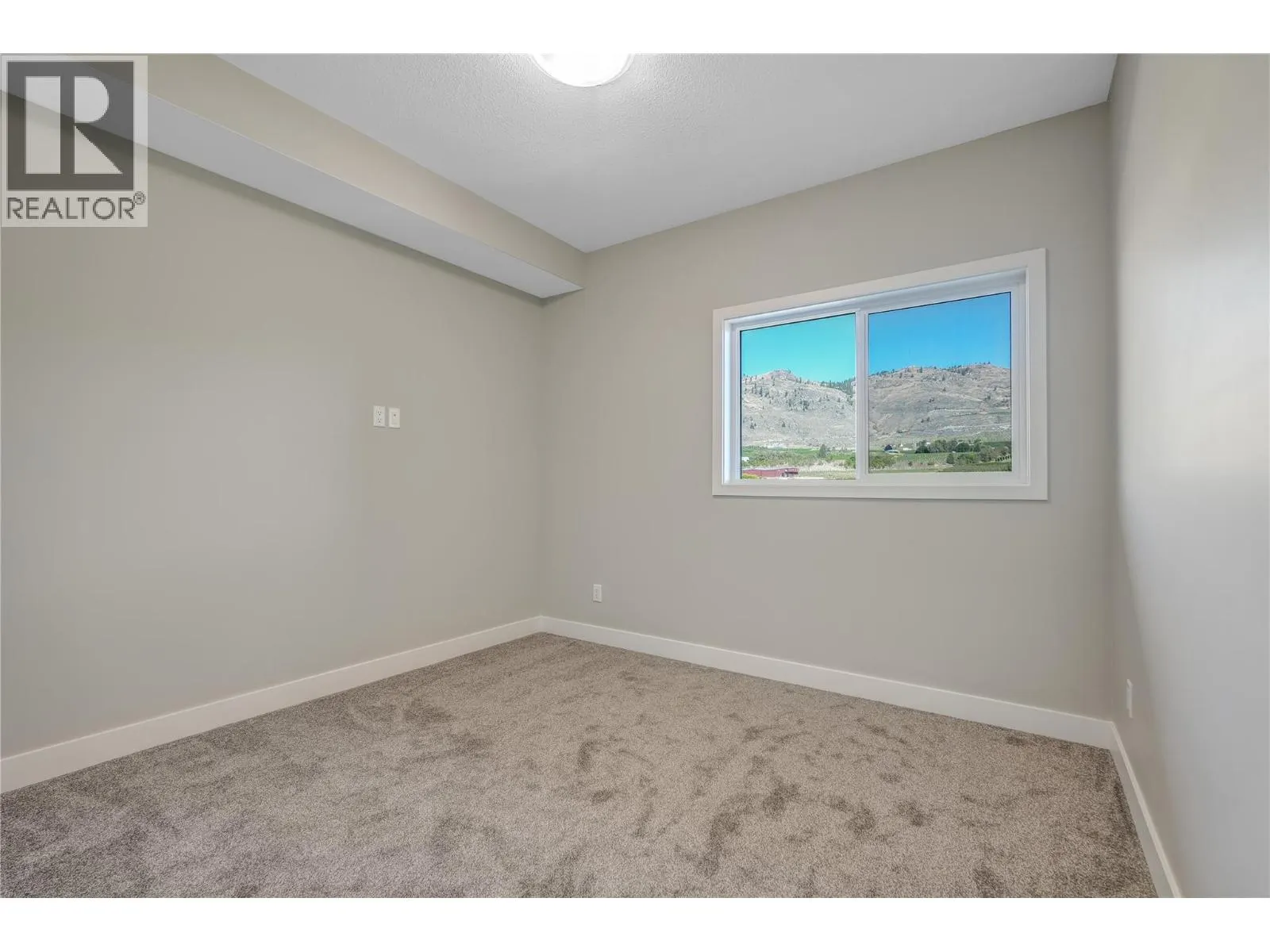 5620 51st Street Unit# 404