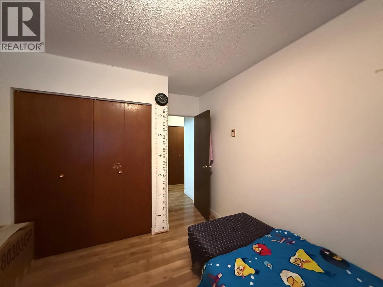 455 Richards Street W
