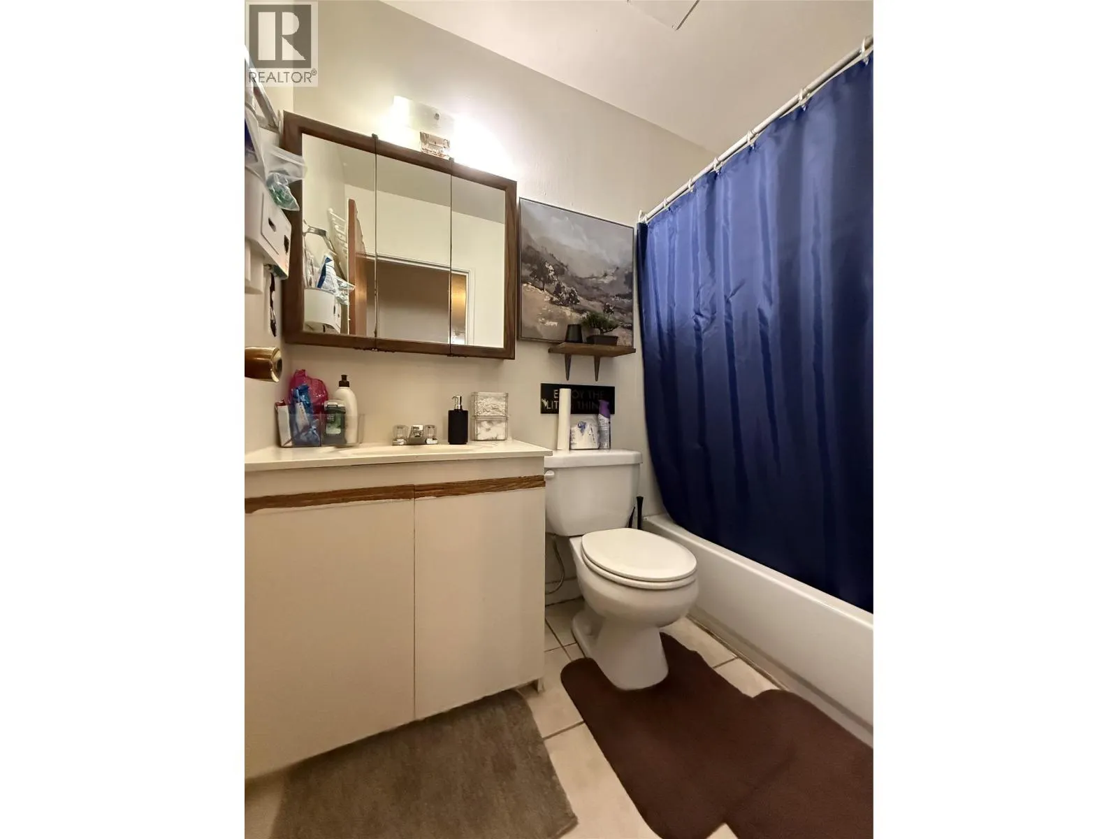 455 Richards Street W