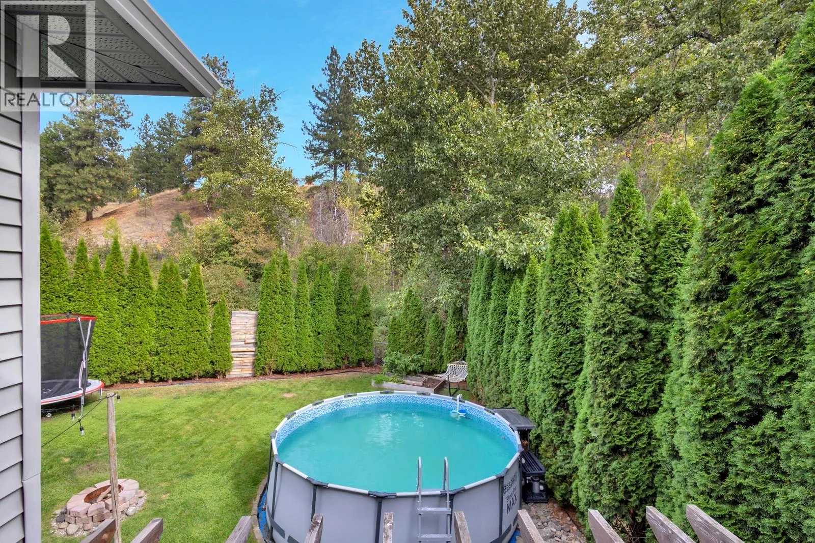 3477 Creekview Crescent