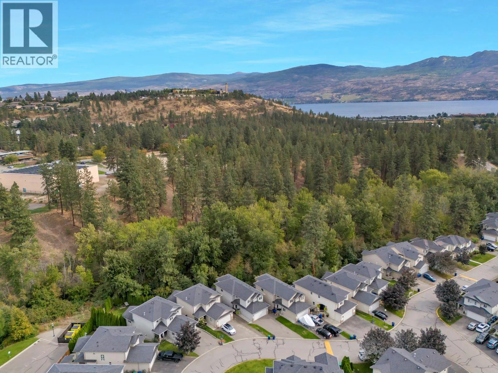 3477 Creekview Crescent