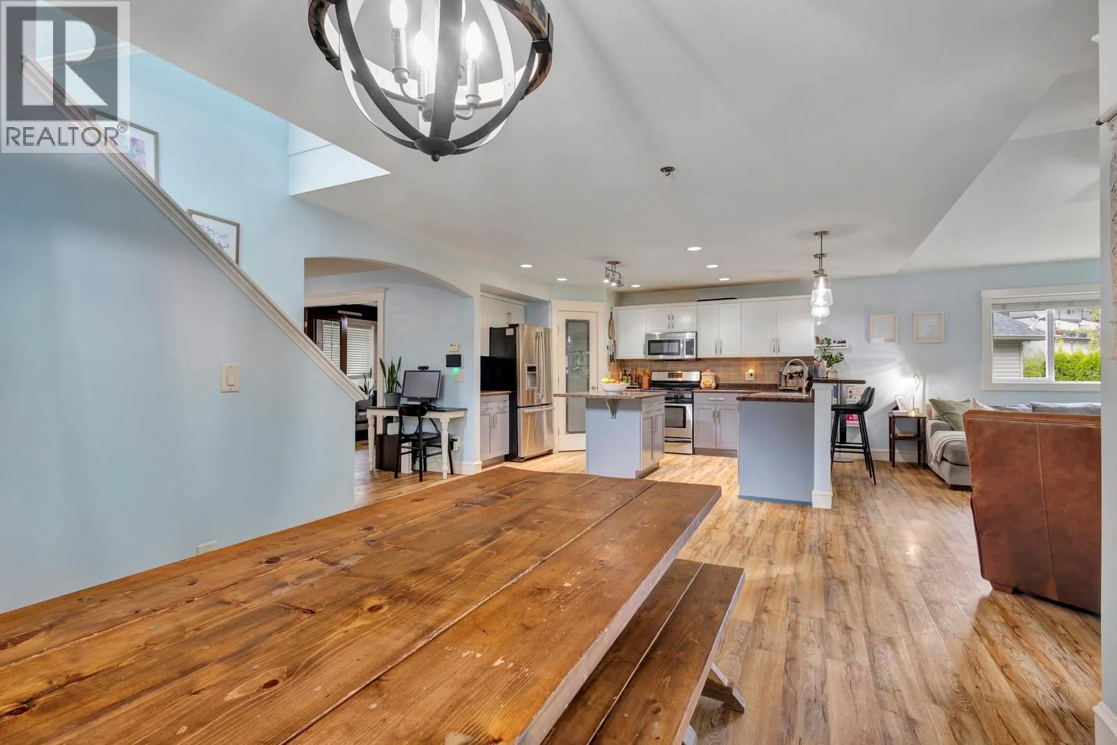 3477 Creekview Crescent