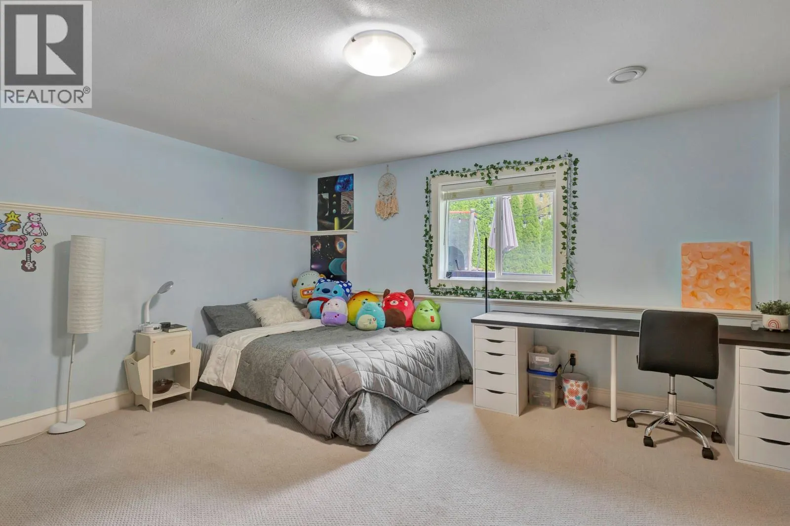 3477 Creekview Crescent