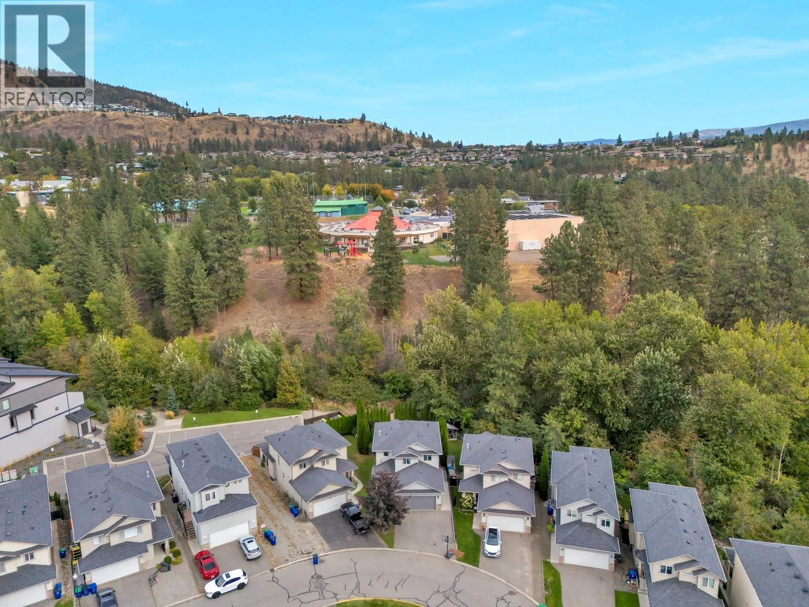 3477 Creekview Crescent