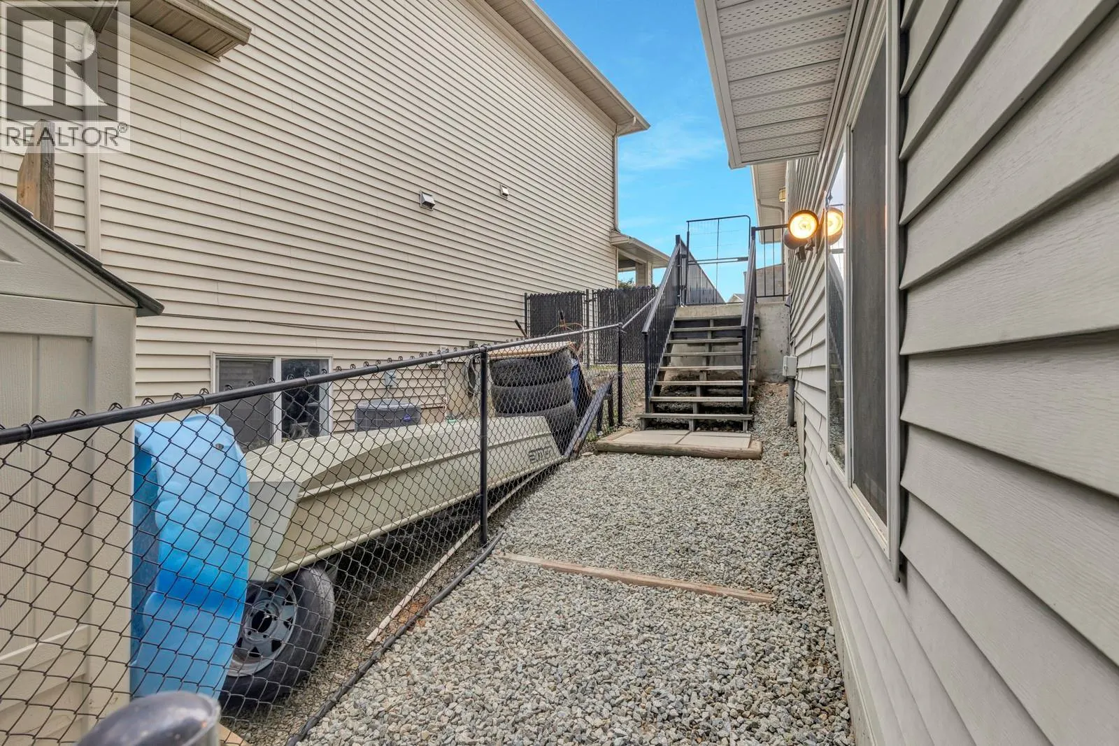 3477 Creekview Crescent