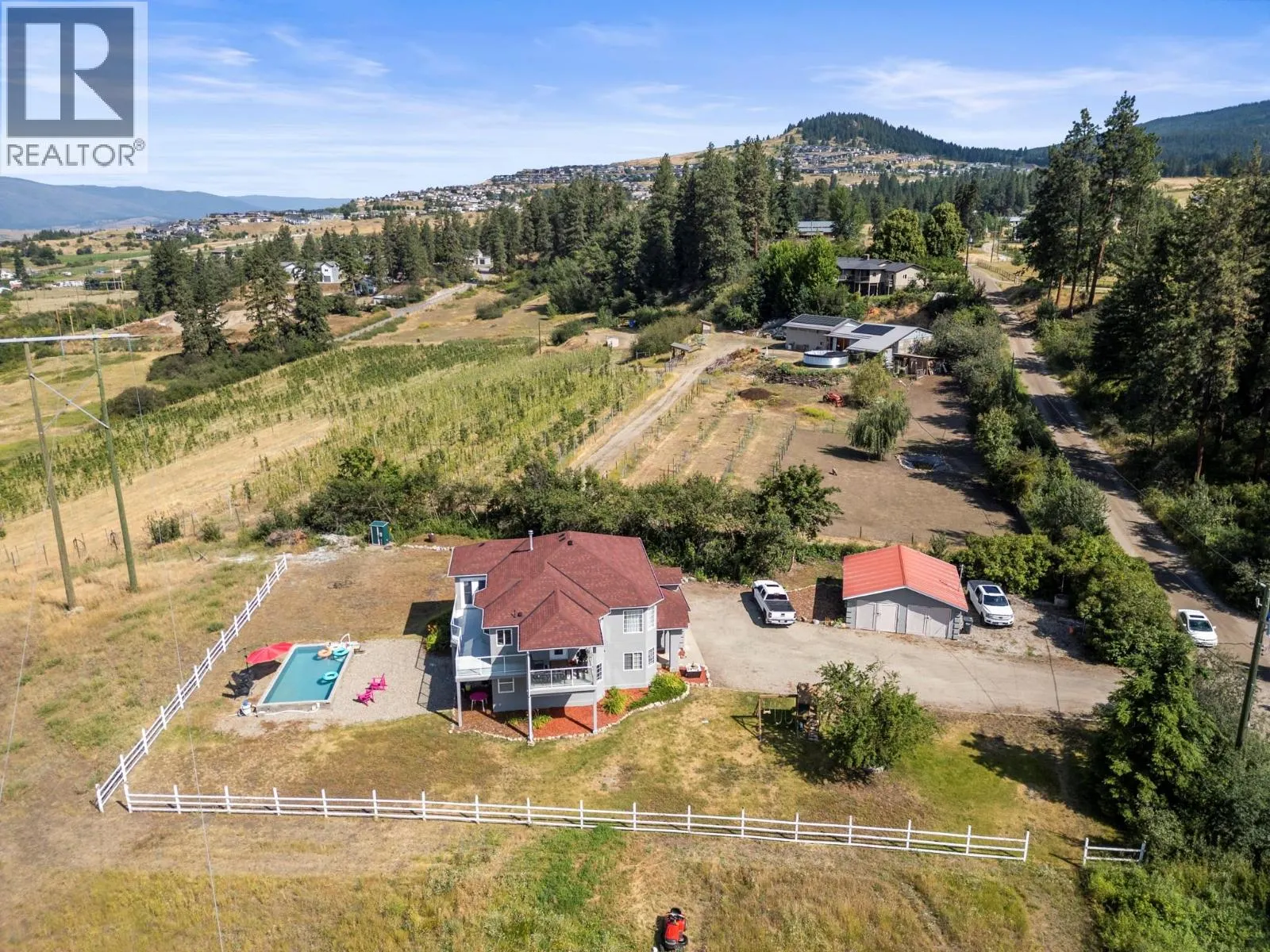 5596 Curlew Road