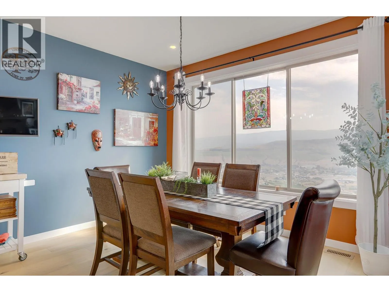 595 Vineyard Way N Unit# 8