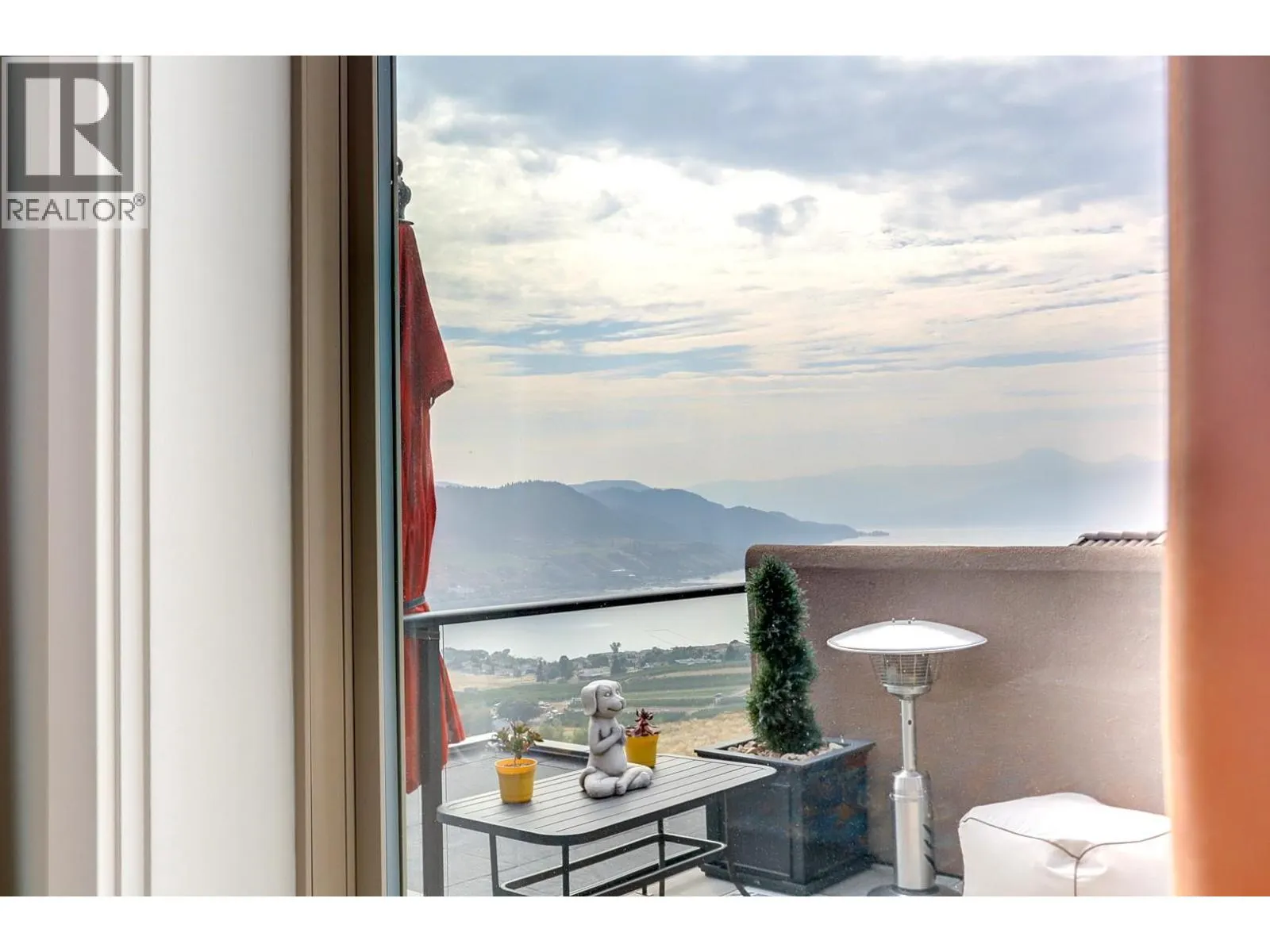 595 Vineyard Way N Unit# 8