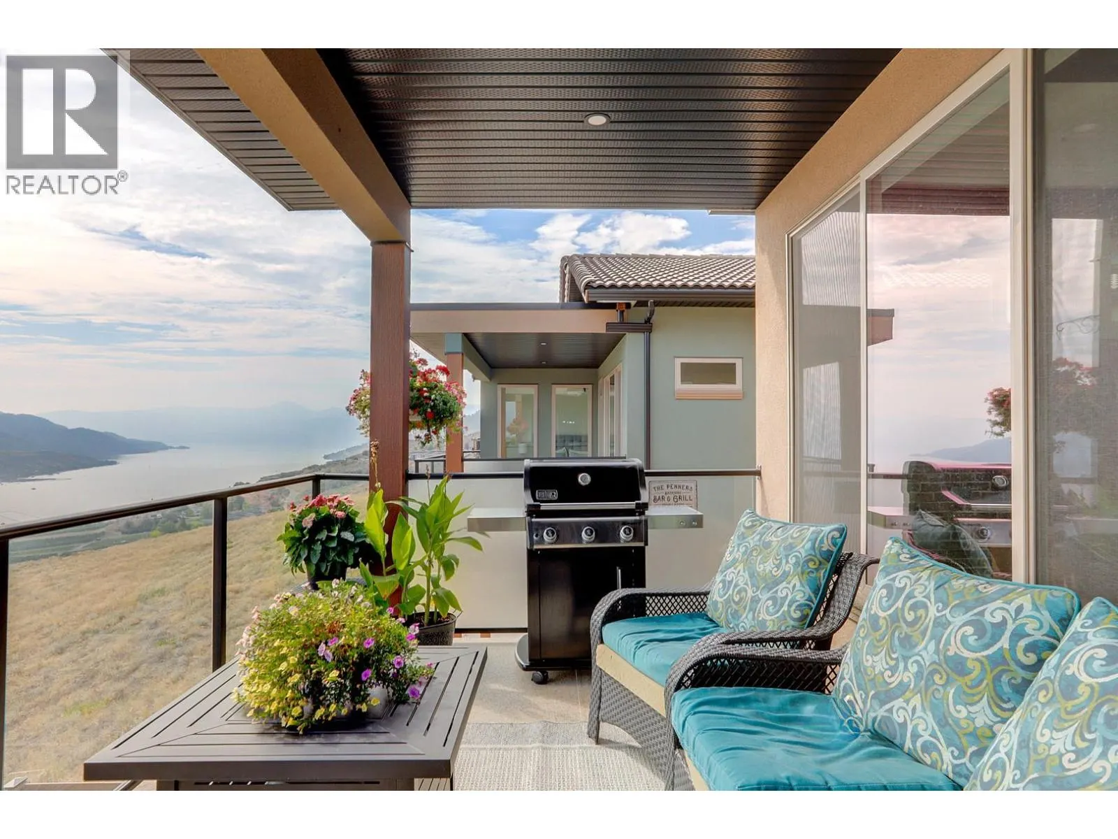 595 Vineyard Way N Unit# 8