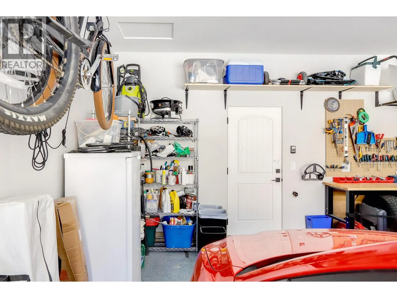 595 Vineyard Way N Unit# 8