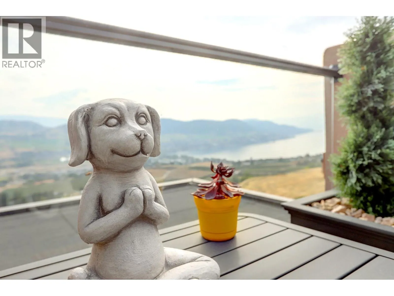 595 Vineyard Way N Unit# 8