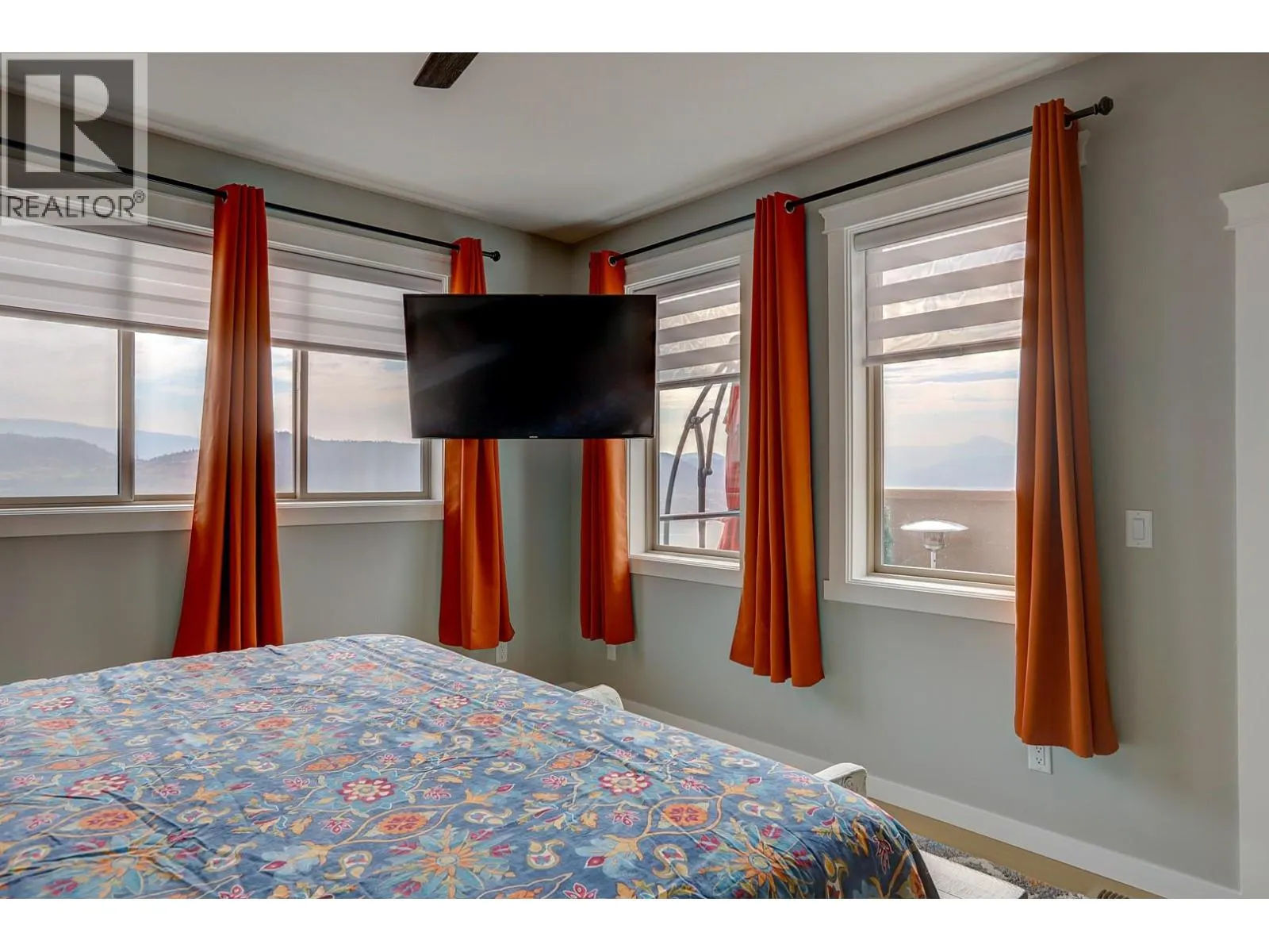 595 Vineyard Way N Unit# 8