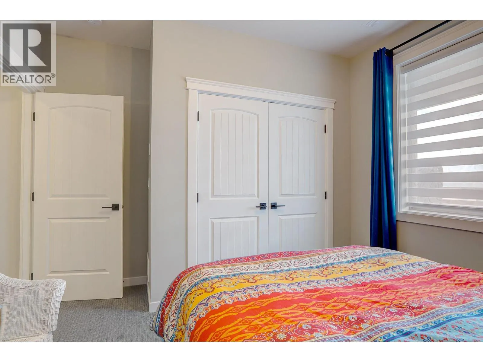 595 Vineyard Way N Unit# 8