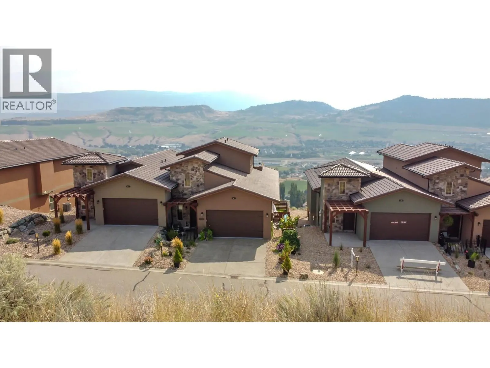 595 Vineyard Way N Unit# 8