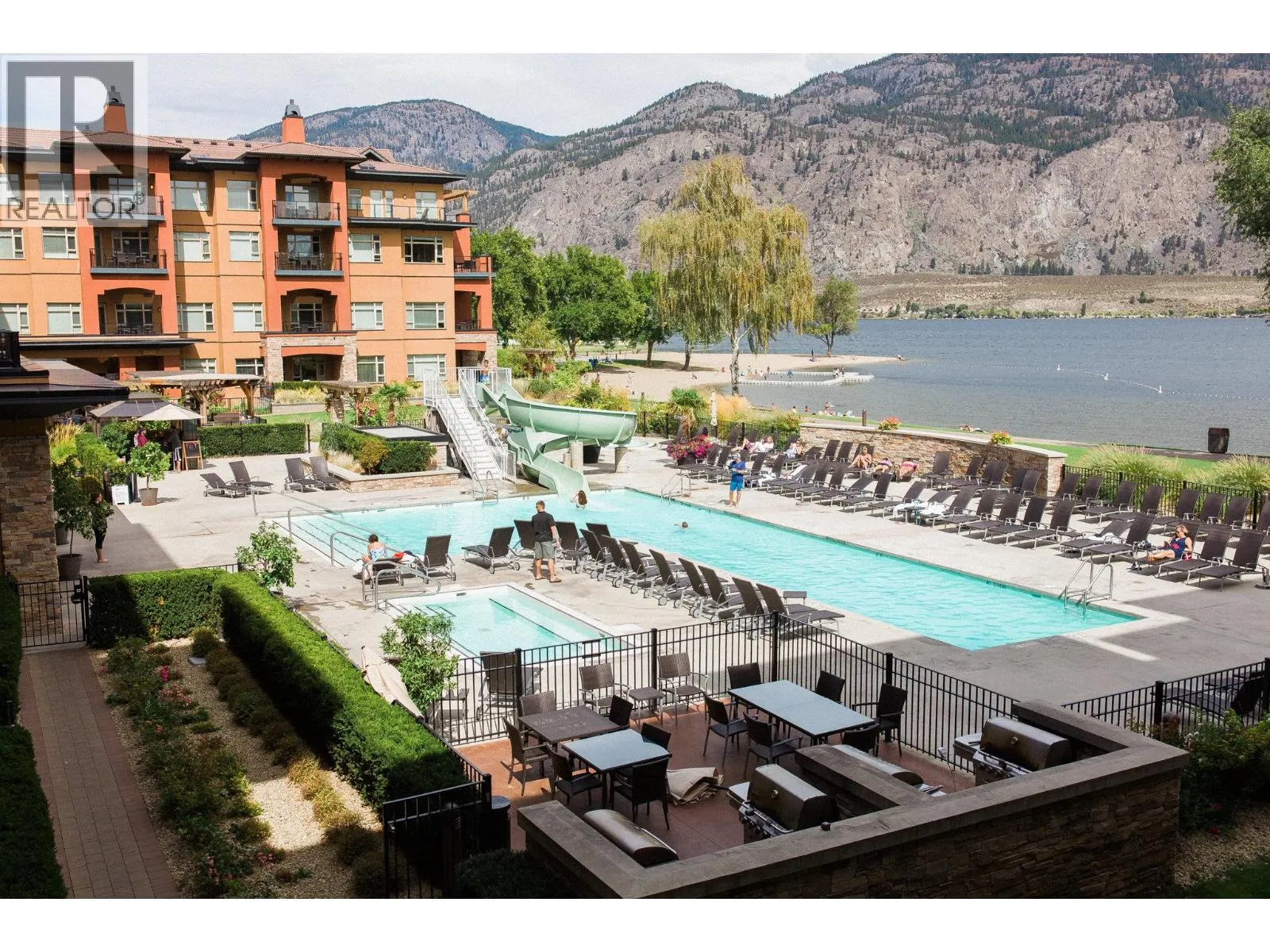15 PARK Place Unit# 405