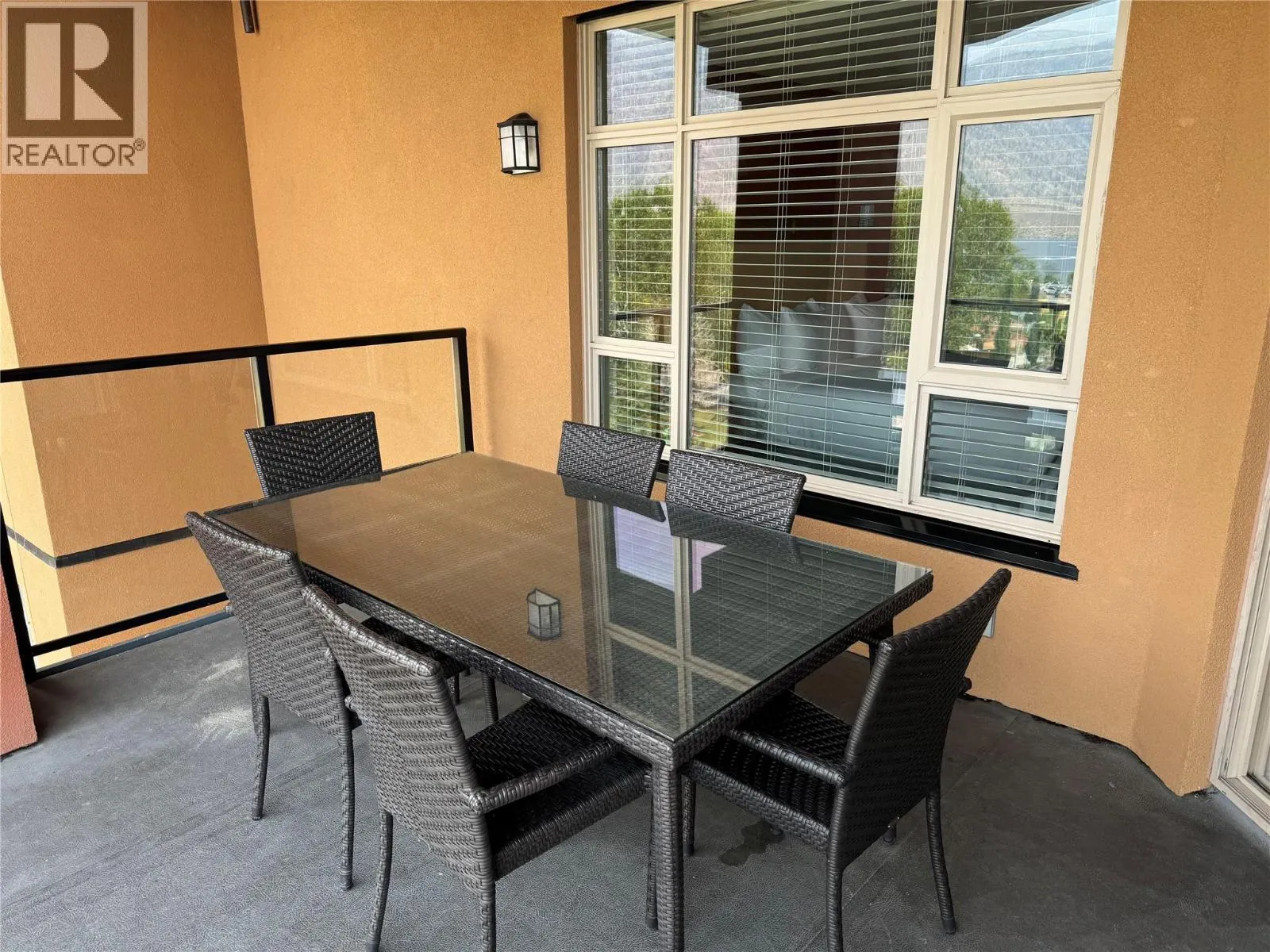 15 PARK Place Unit# 405