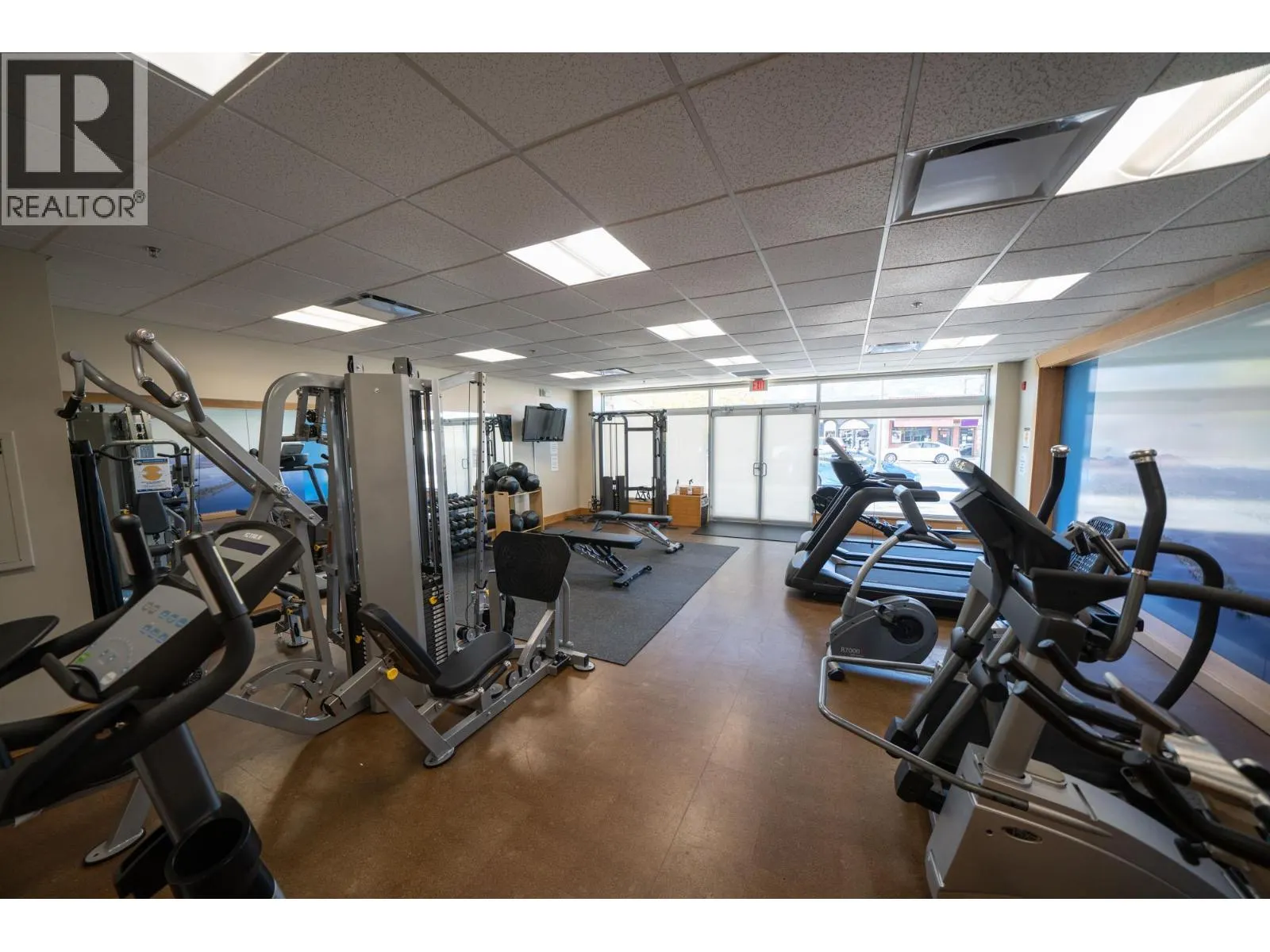 15 PARK Place Unit# 405