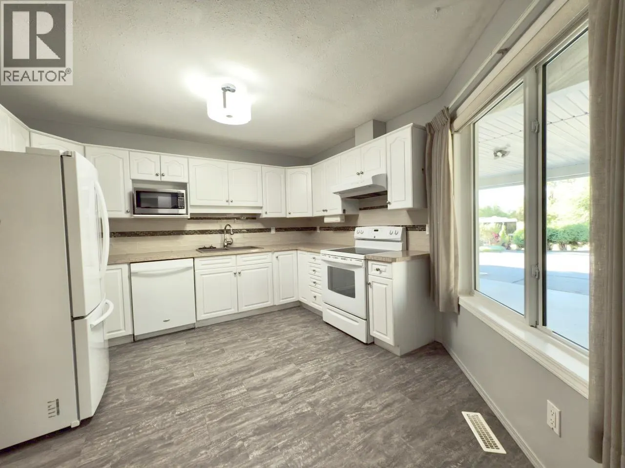 115 Redwing Place Unit# 27