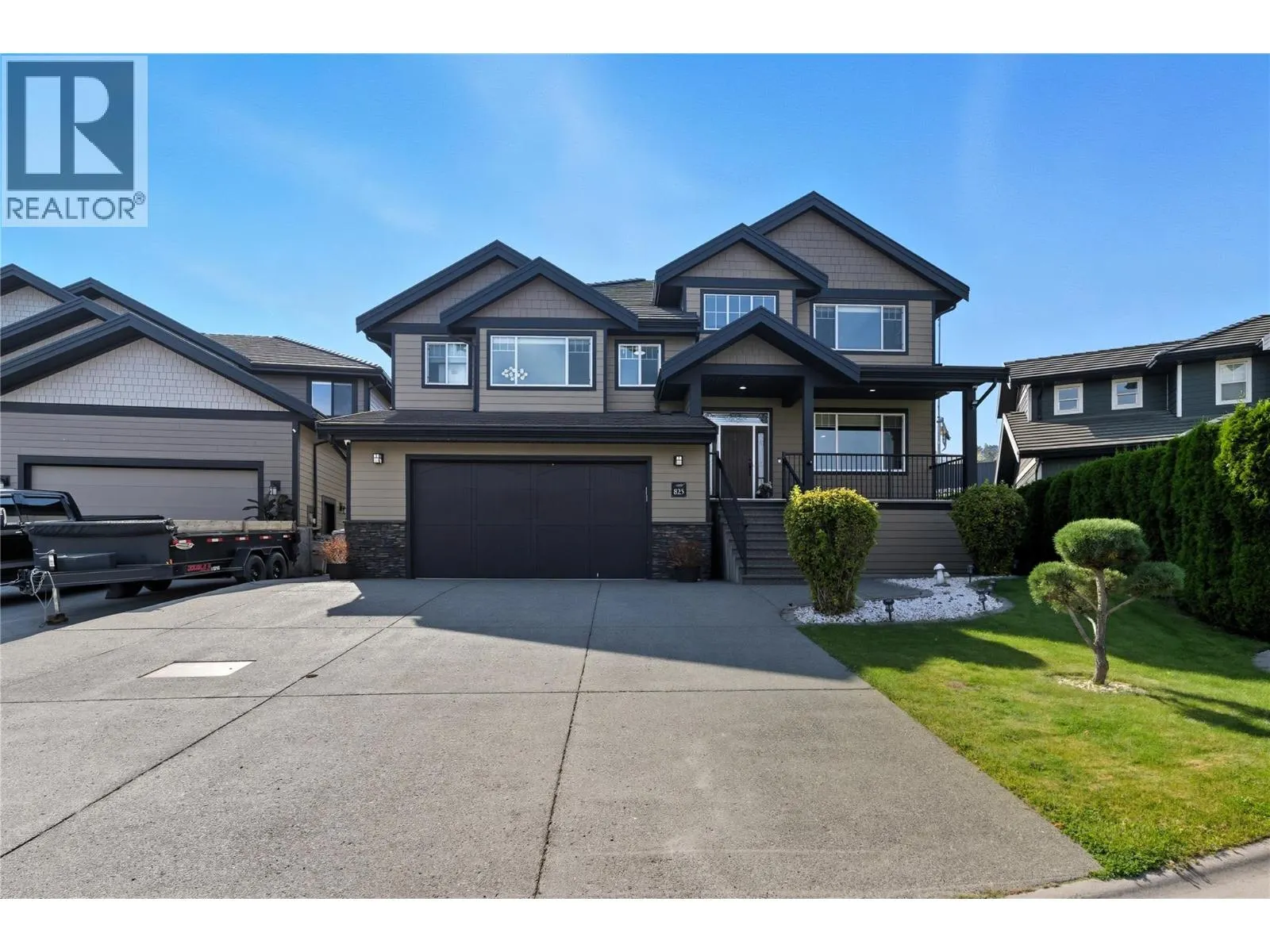 825 FERNIE Court