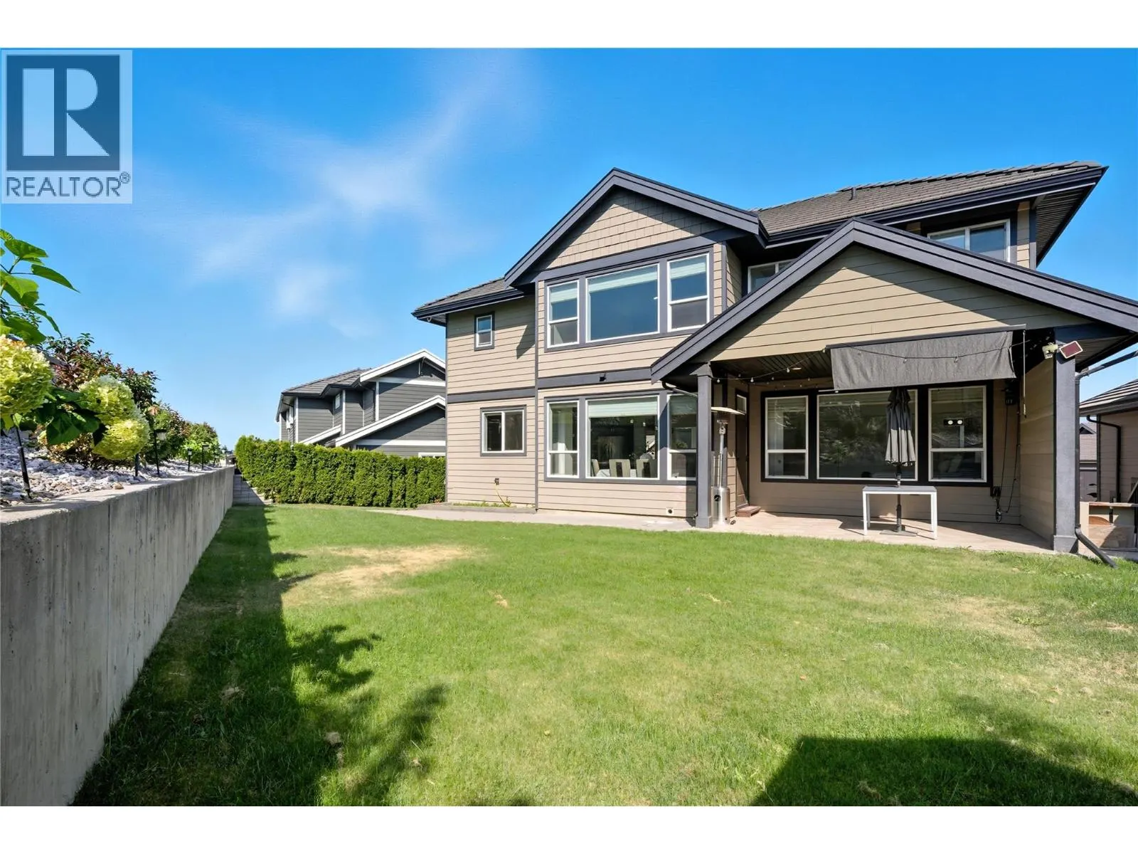 825 FERNIE Court