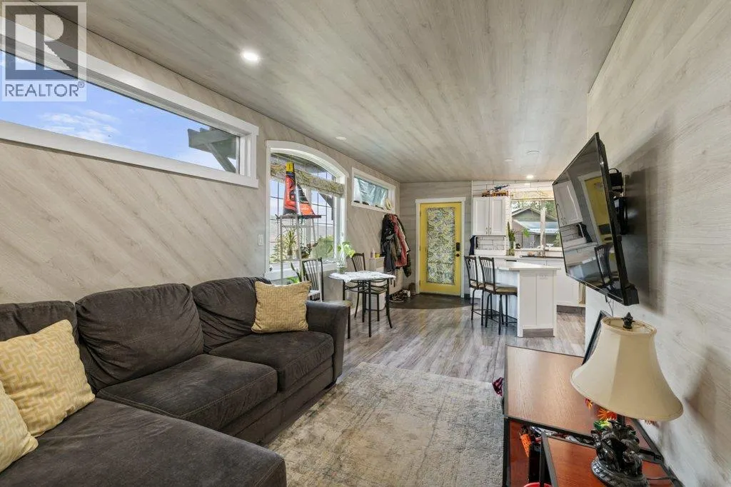 2245 Bennett Road
