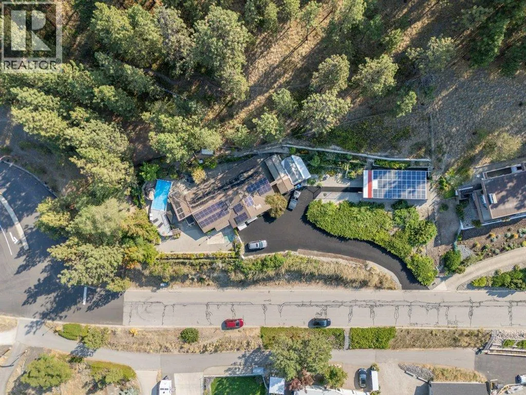 2245 Bennett Road