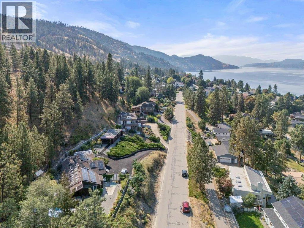 2245 Bennett Road