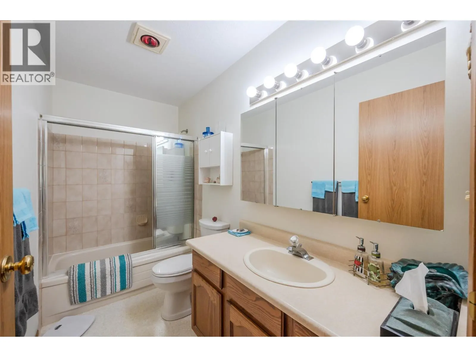 262 Kinney Avenue Unit# 101