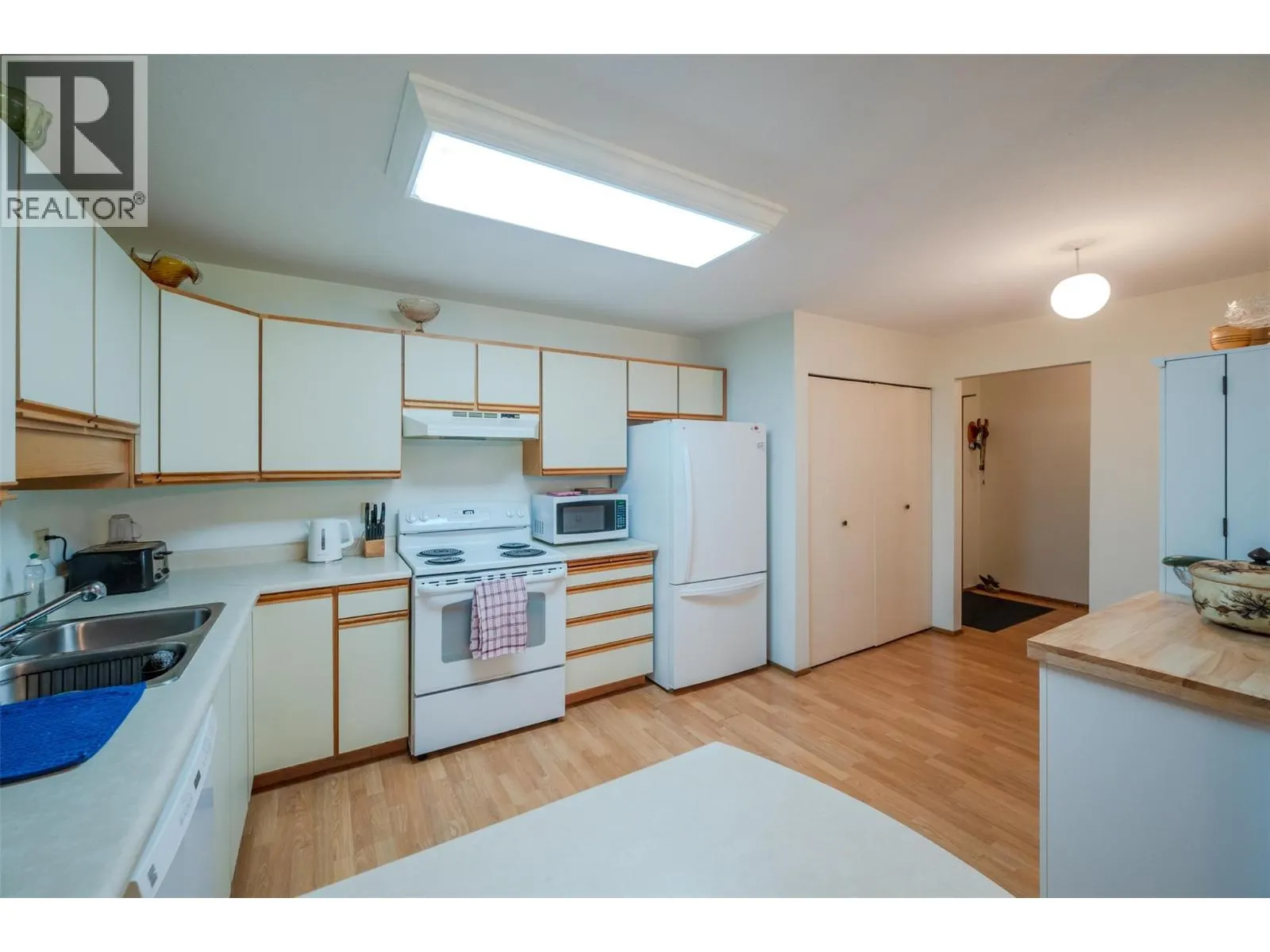 262 Kinney Avenue Unit# 101