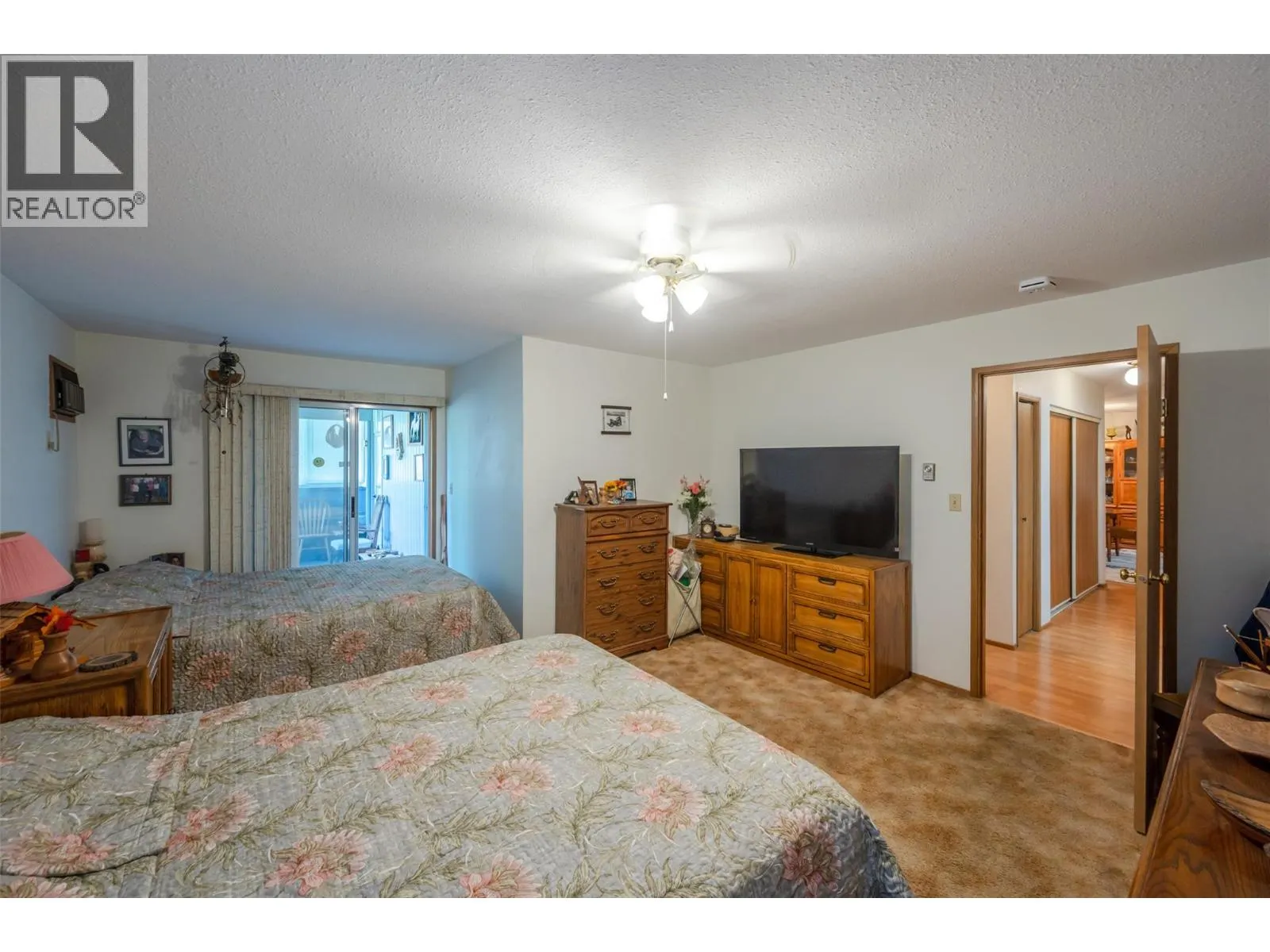 262 Kinney Avenue Unit# 101