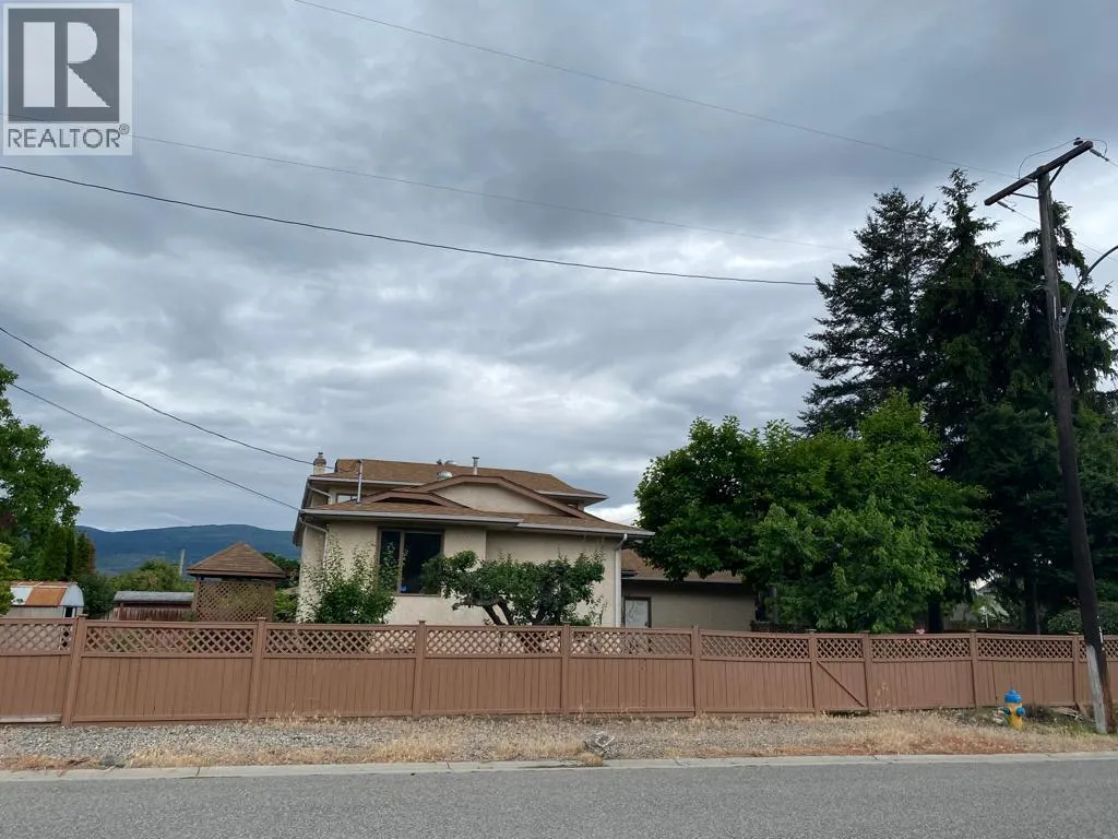 3343 Gordon Drive