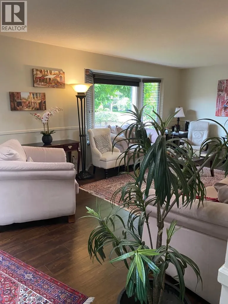 3343 Gordon Drive