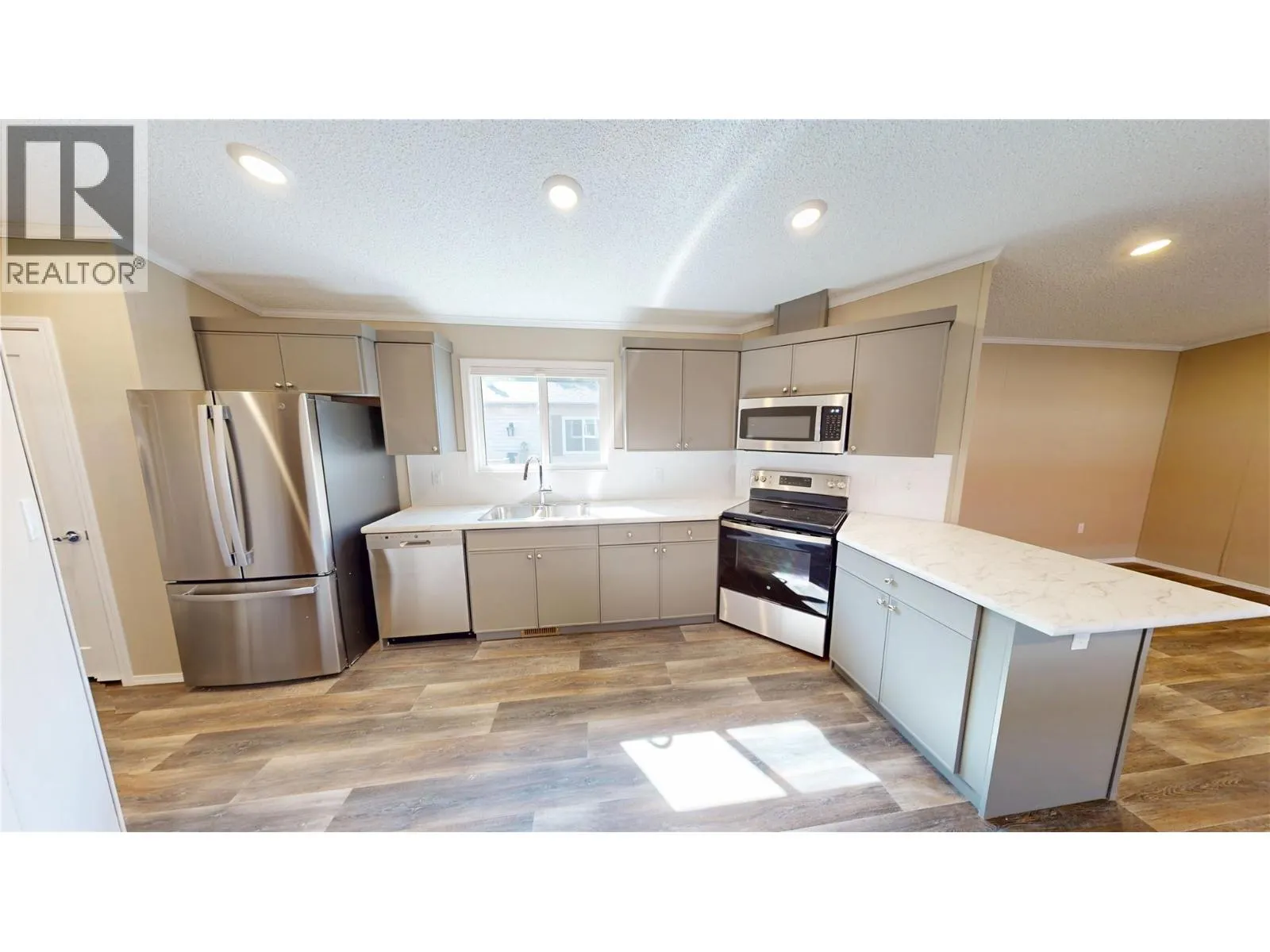 100 Aspen Drive Unit# 63