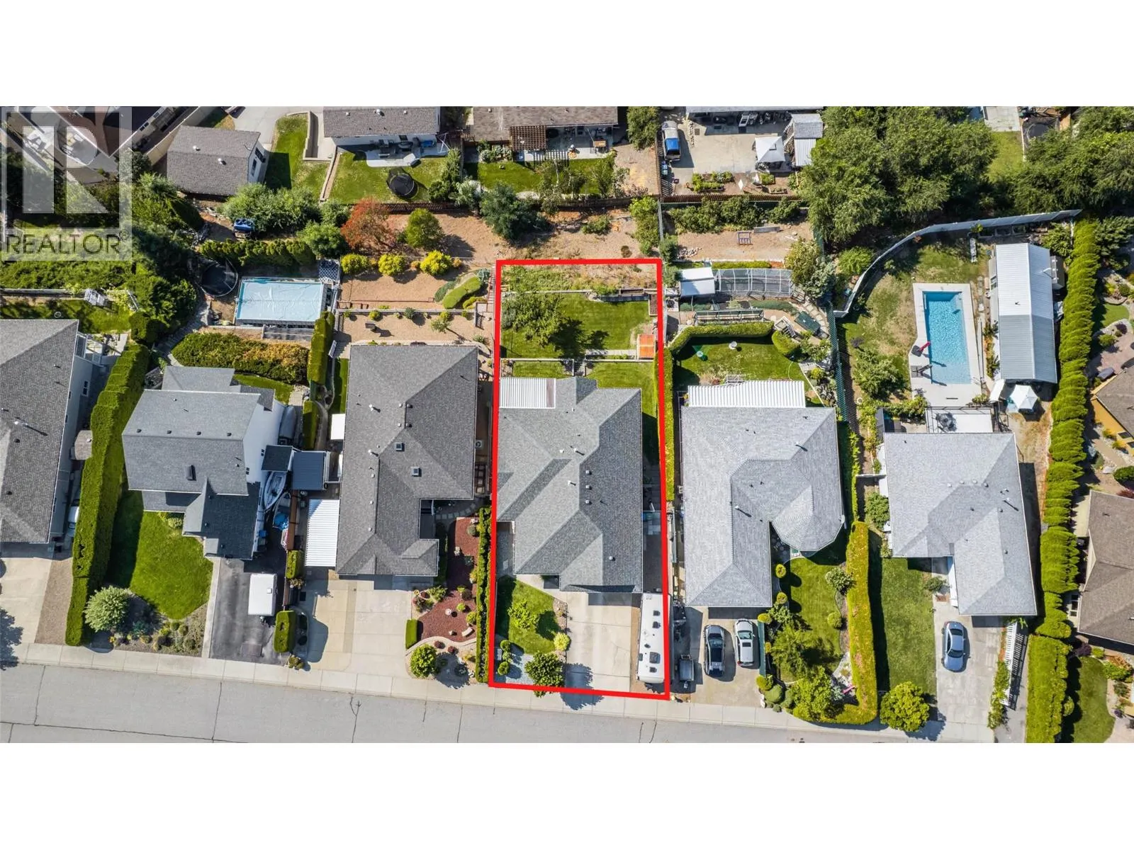 323 RIESLING Place