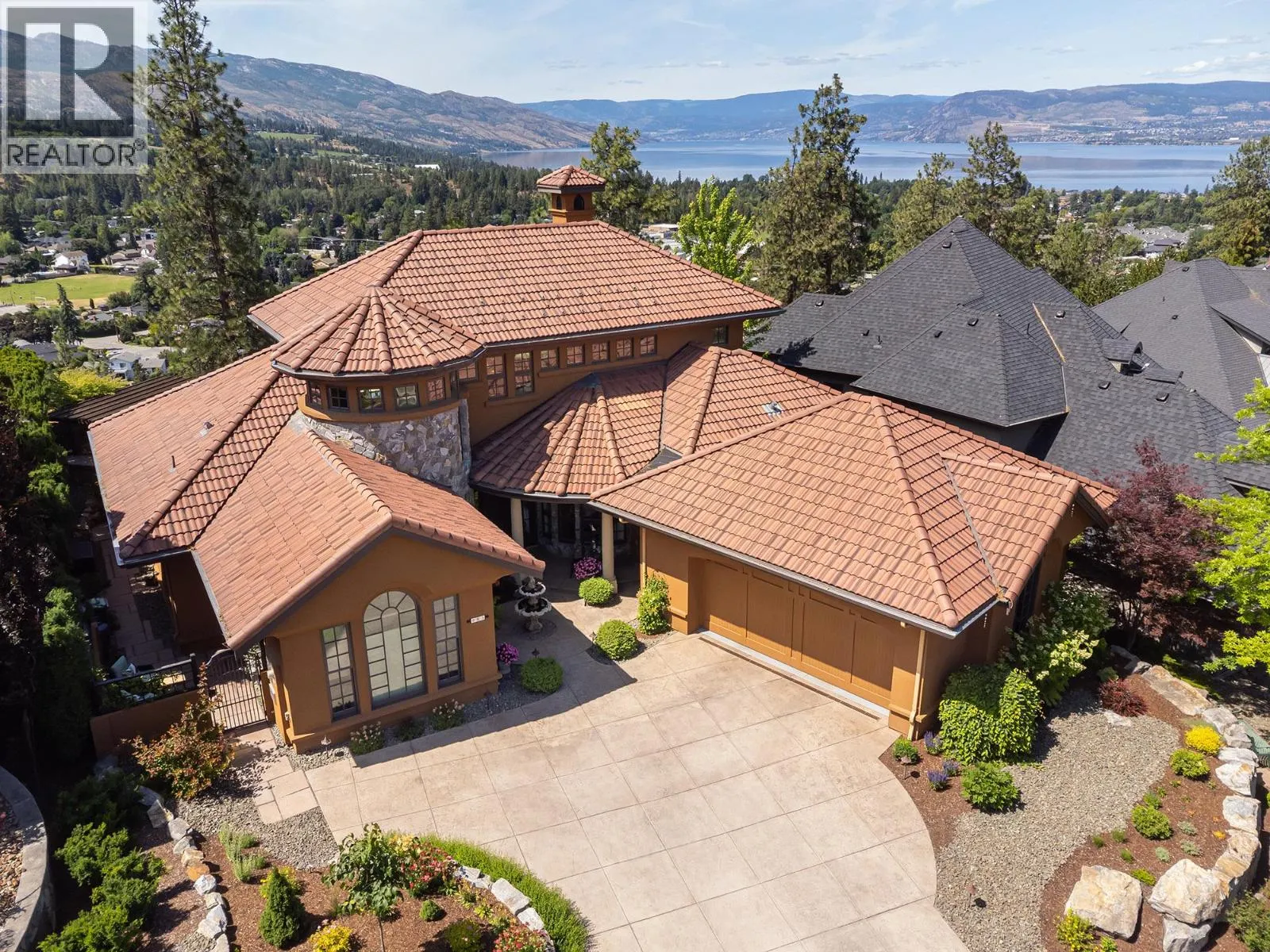 983 Westpoint Drive