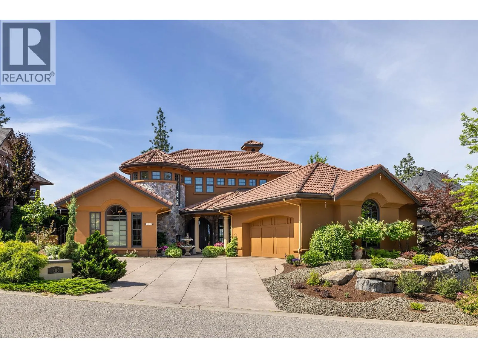 983 Westpoint Drive