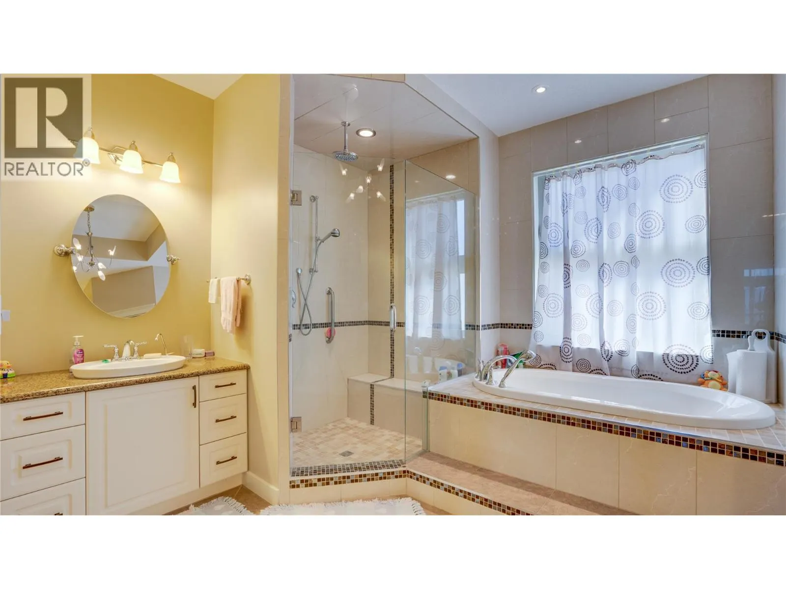 567 Mt Ida Drive
