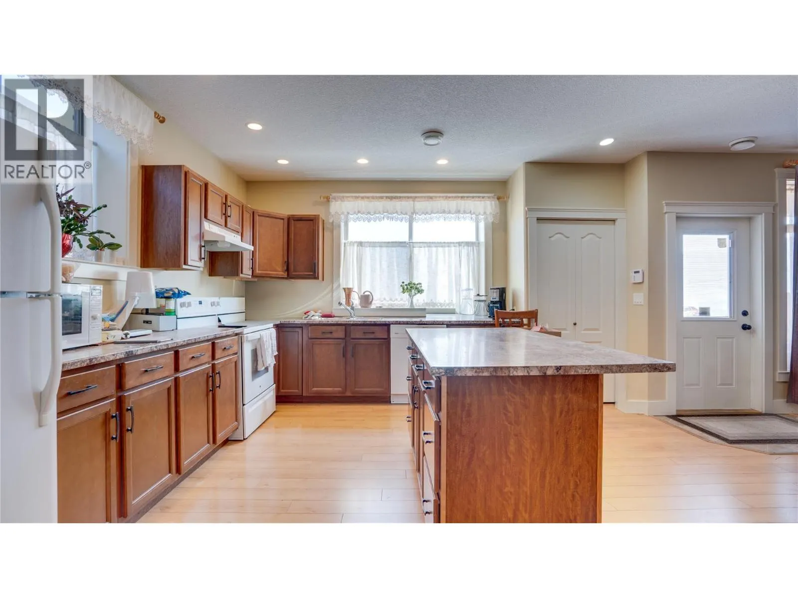 567 Mt Ida Drive