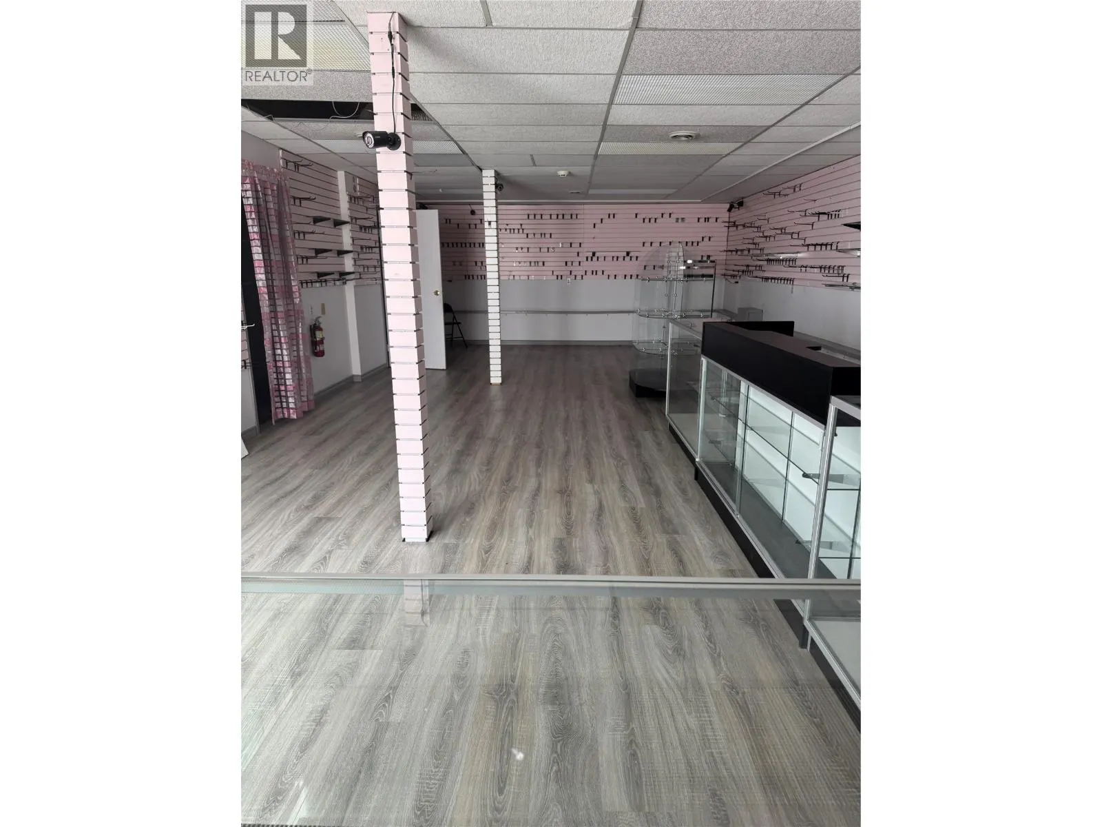 1701 Third Avenue
