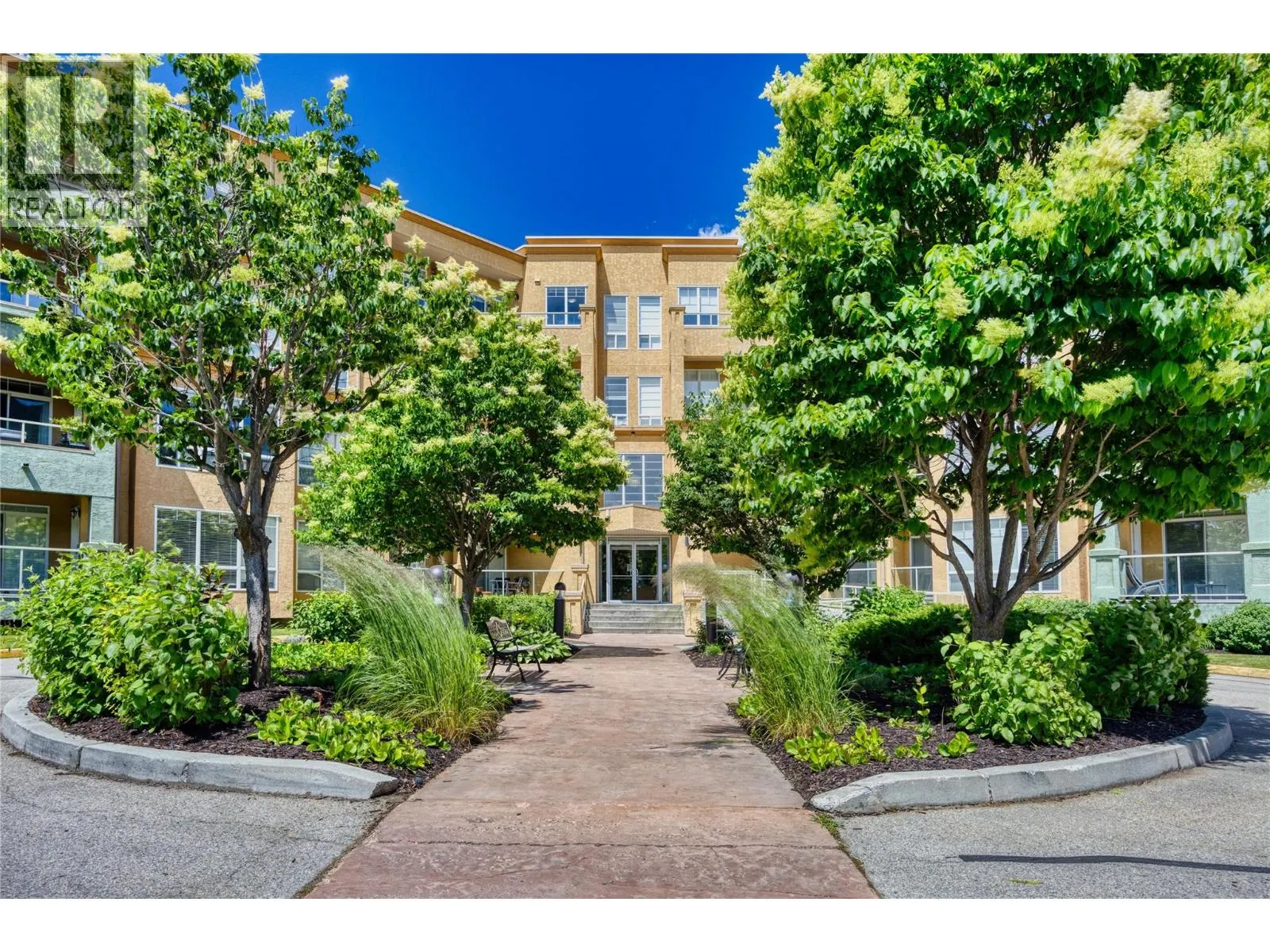 3550 Woodsdale Road Unit# 401