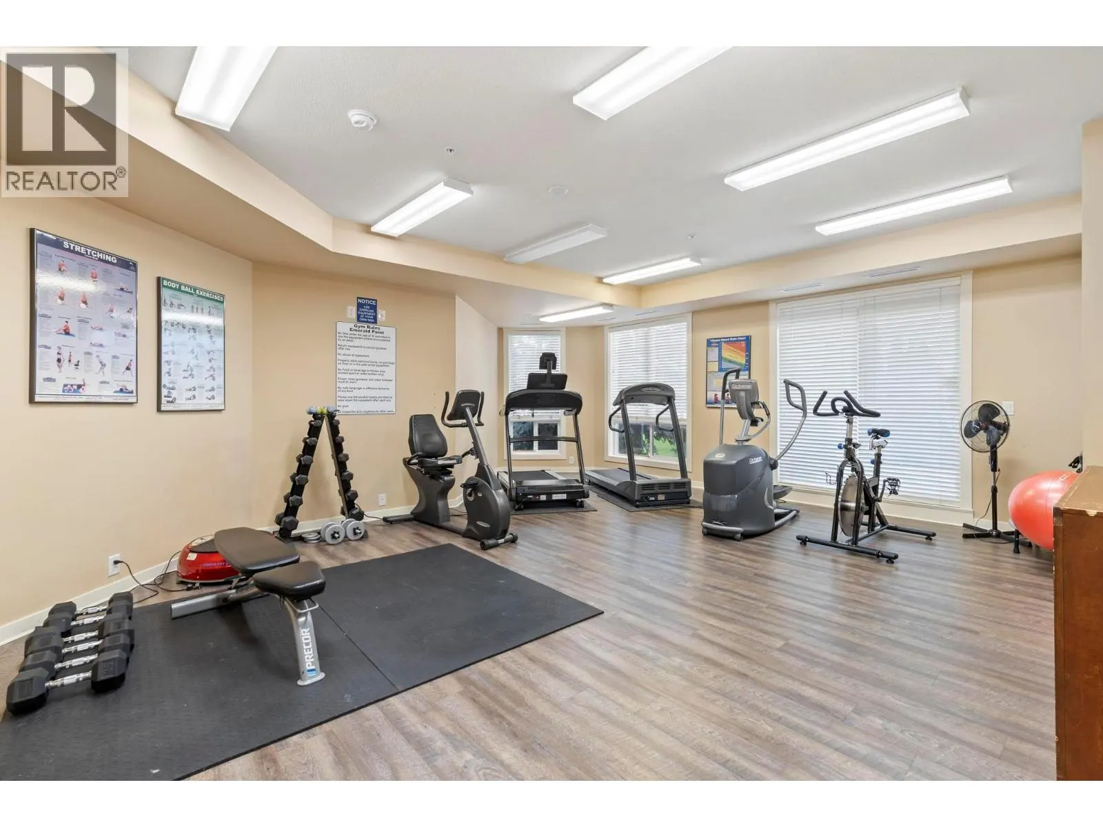 3550 Woodsdale Road Unit# 401